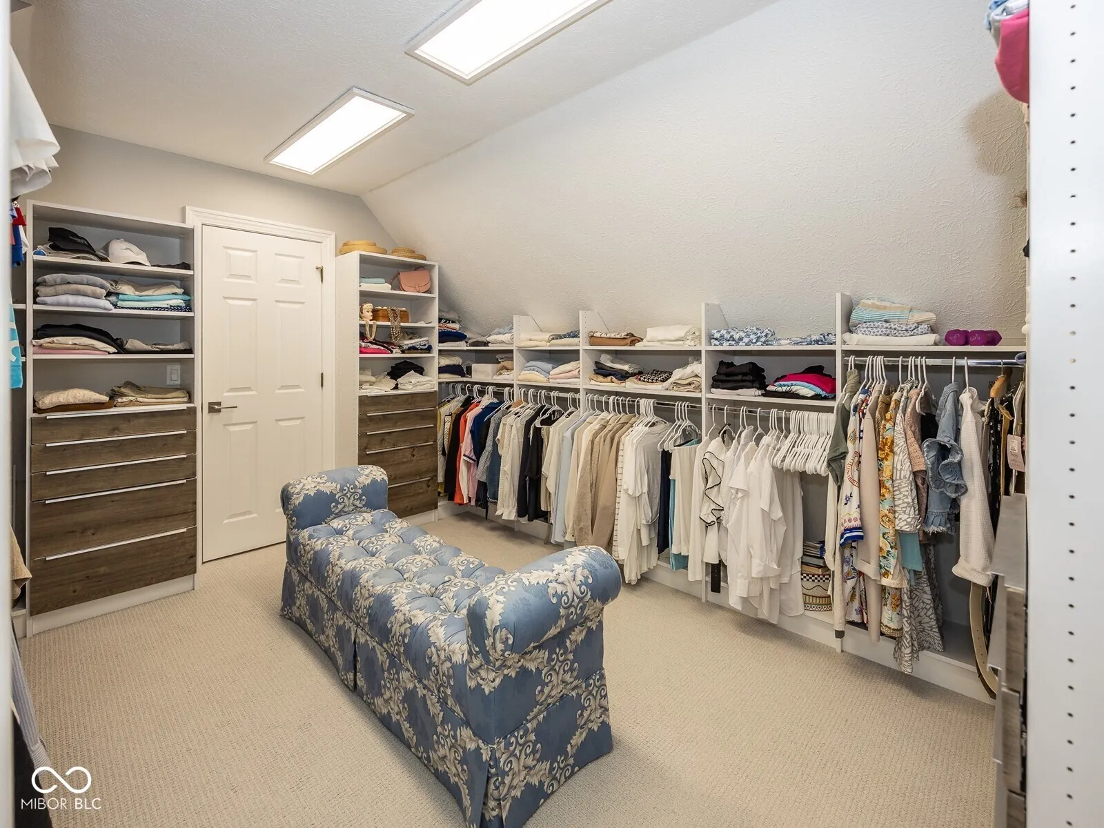 Indianapolis, Indiana 46236, United States, 5 Bedrooms Bedrooms, ,5 BathroomsBathrooms,Residential,Active,198144