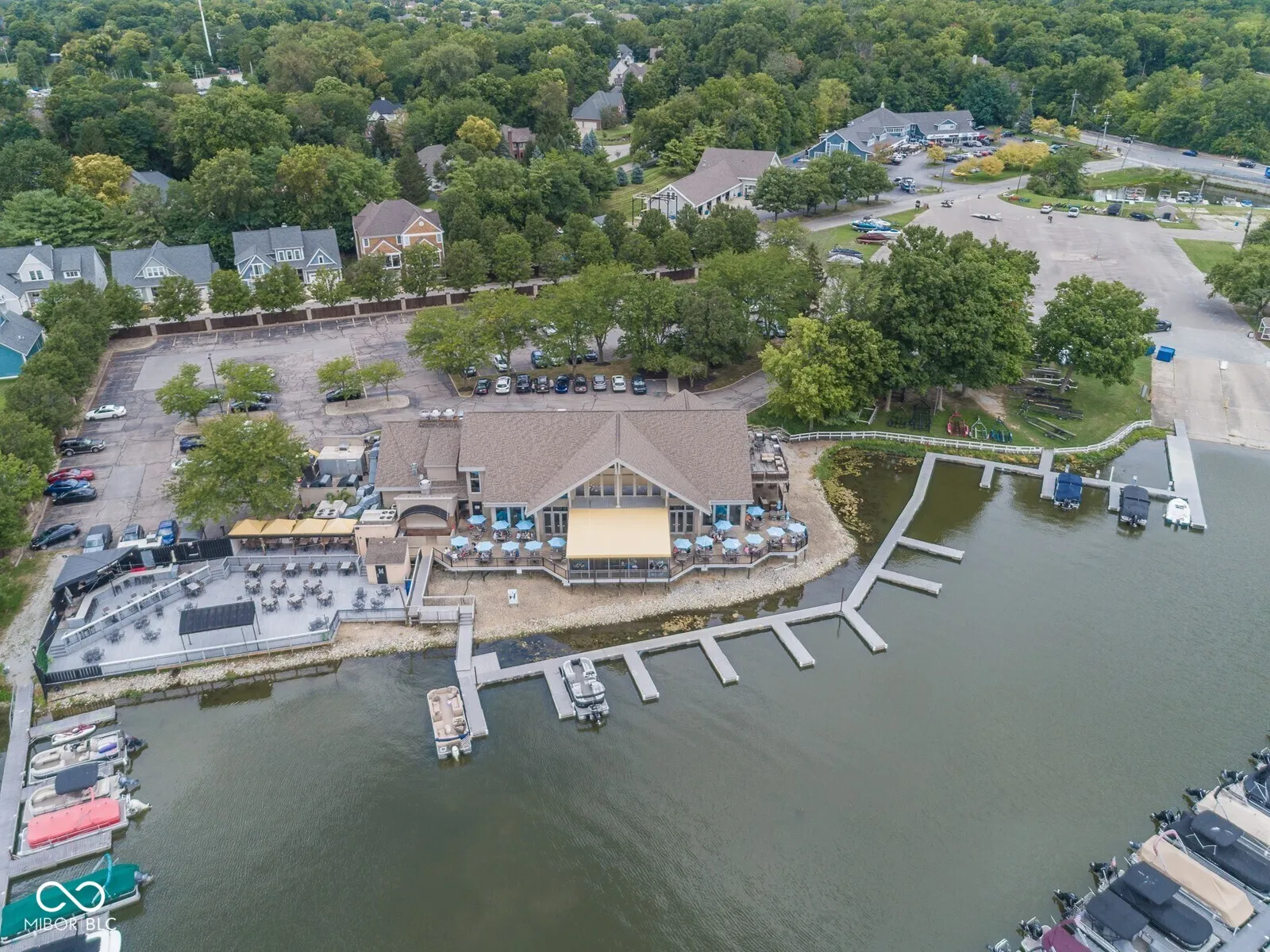 Indianapolis, Indiana 46236, United States, 5 Bedrooms Bedrooms, ,5 BathroomsBathrooms,Residential,Active,198144