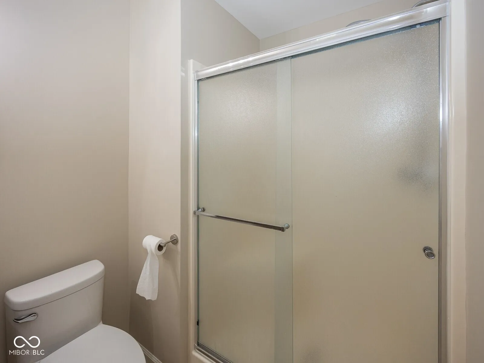 Indianapolis, Indiana 46236, United States, 5 Bedrooms Bedrooms, ,5 BathroomsBathrooms,Residential,Active,198144