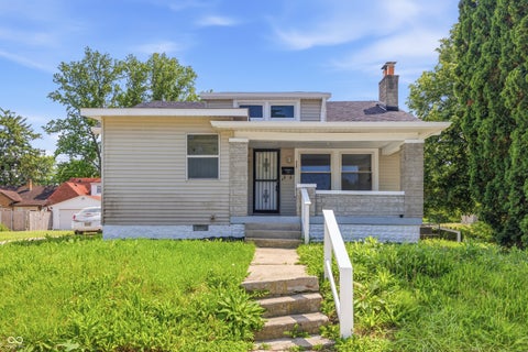 Photo of 443 Harvard Place, Indianapolis, IN 46208 (MLS # 22104163)