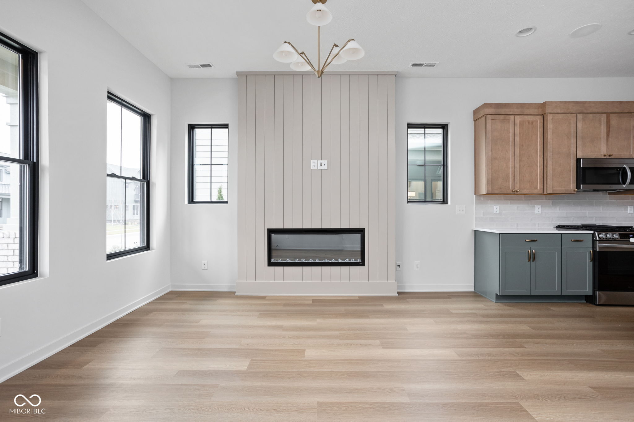 17331 Newton Main Street