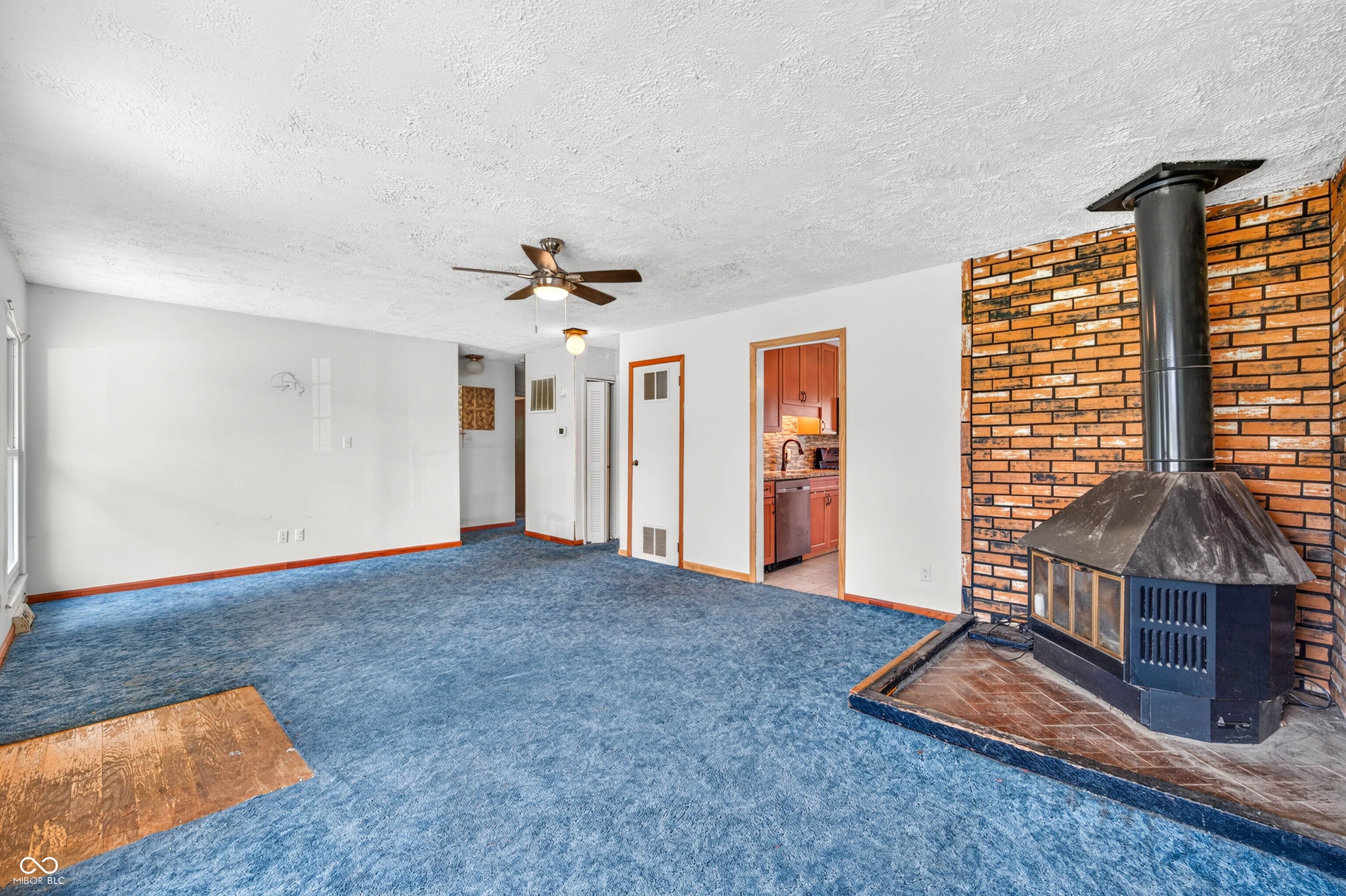 302 Oakden Road