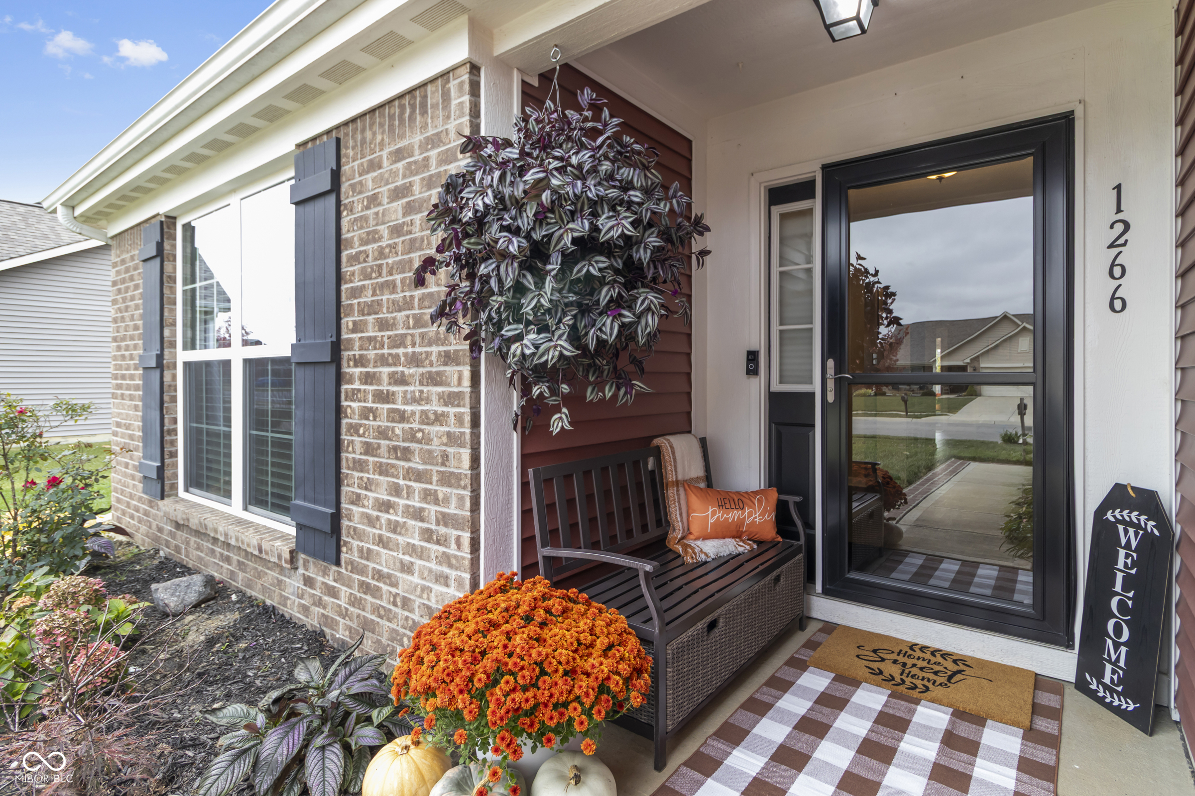 1266 W Limestone Way