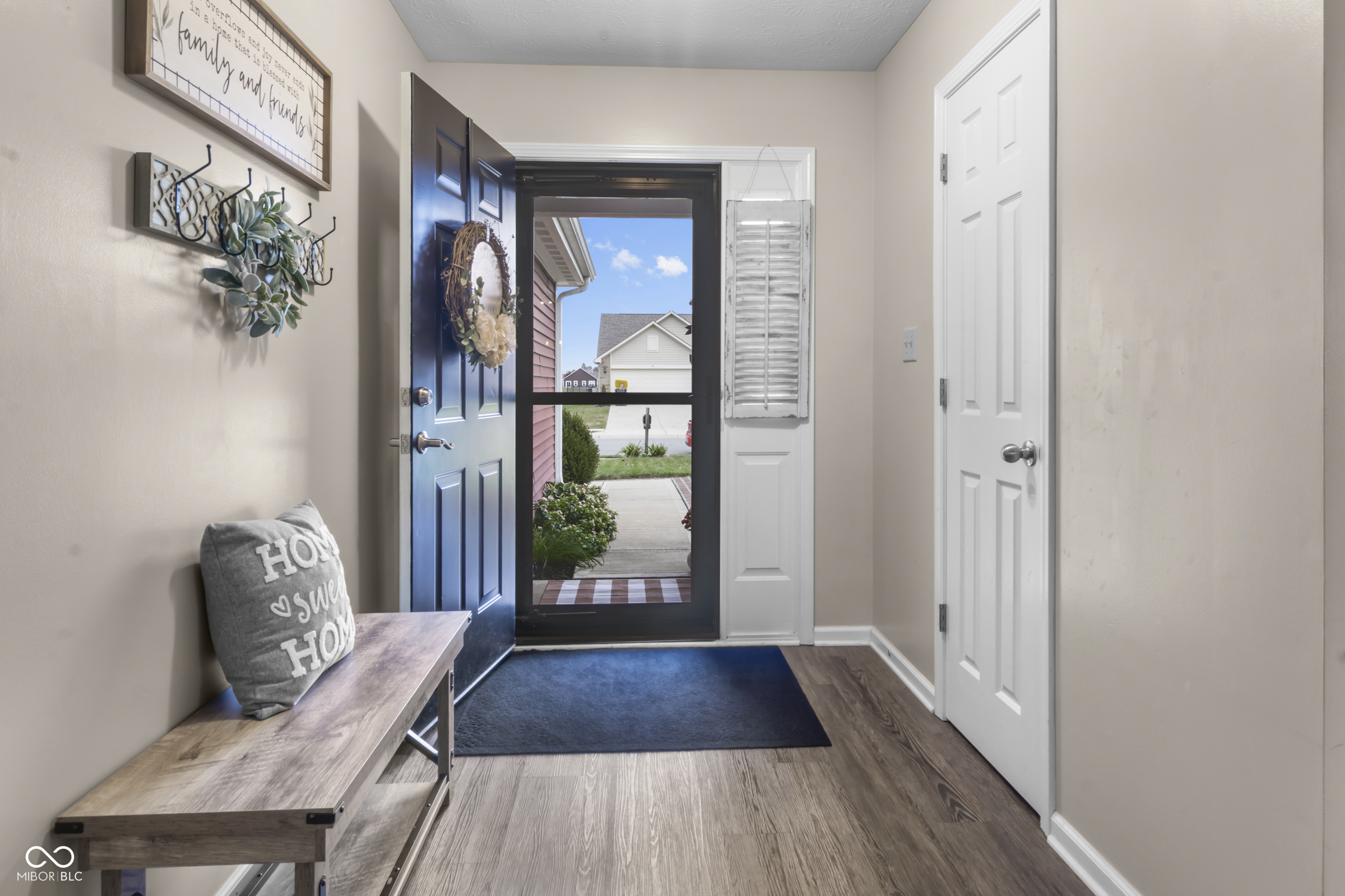 1266 W Limestone Way