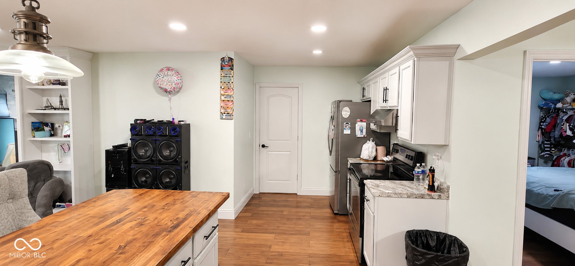 7607 E 34th