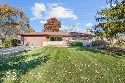 Photo of 5027 N Kenmore Road, Indianapolis, IN 46226 (MLS # 22073286)