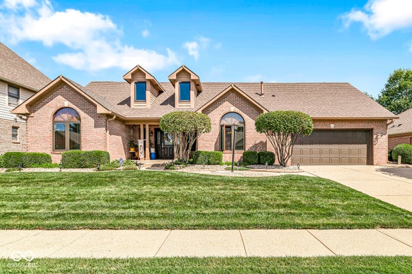 1626 BELFIELD ST, INDIANAPOLIS, IN 46217 - Image 00dcbfb7e92bc7ab227ec70a0b53bf67/3423890123
