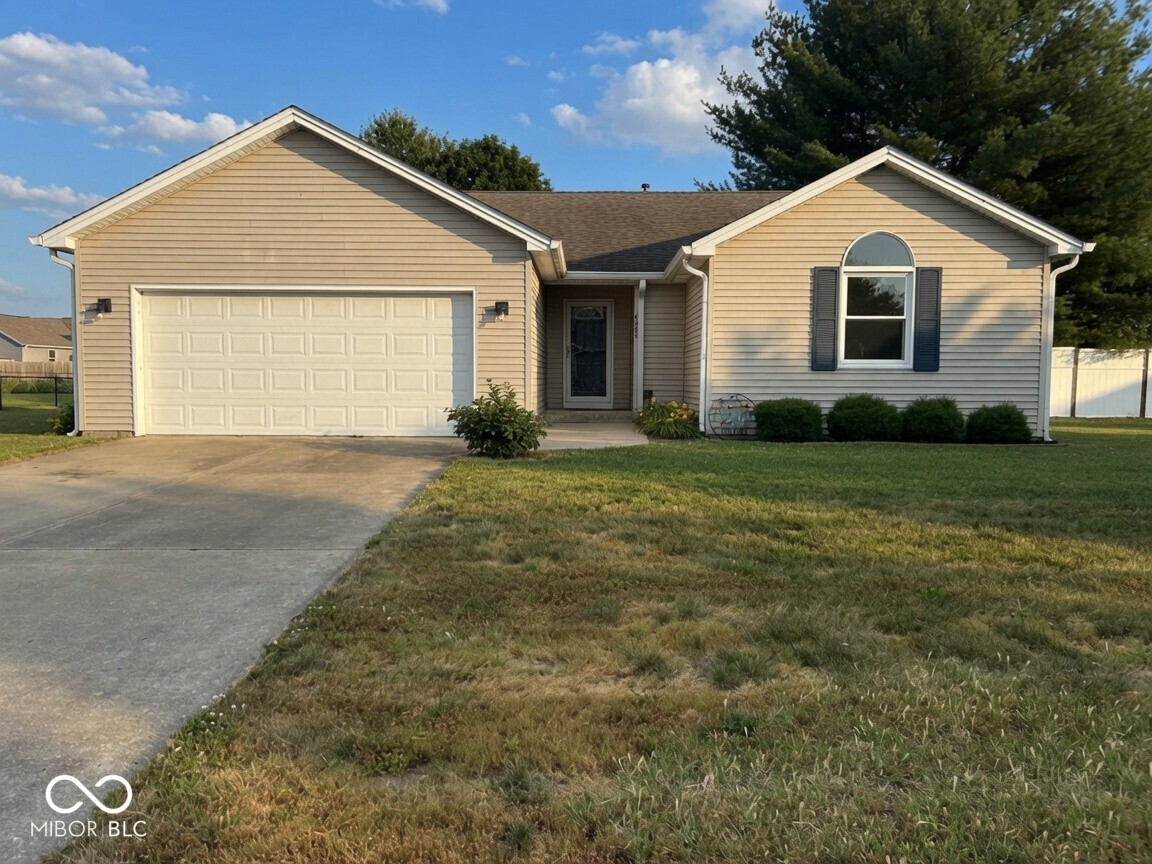 Photo 1 of 41 — 4684 Hackberry Drive, Columbus, IN 47201