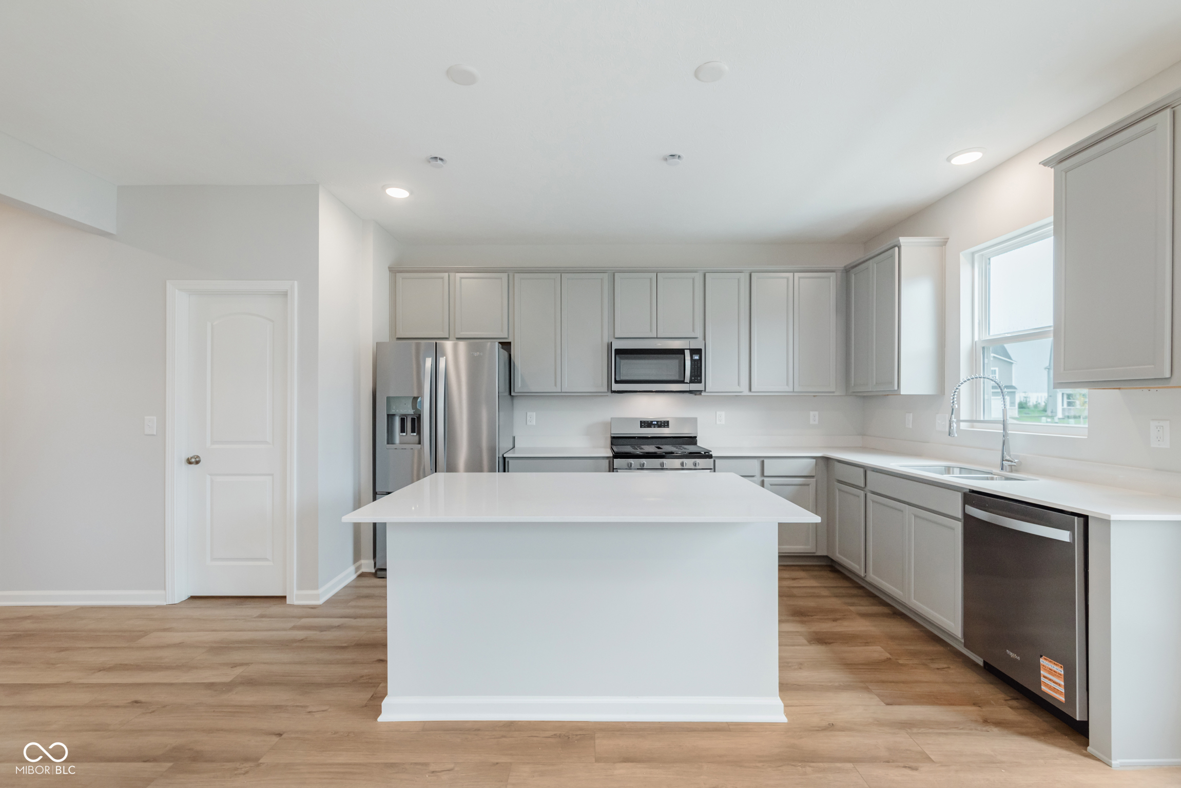 3845 Sterling Drive