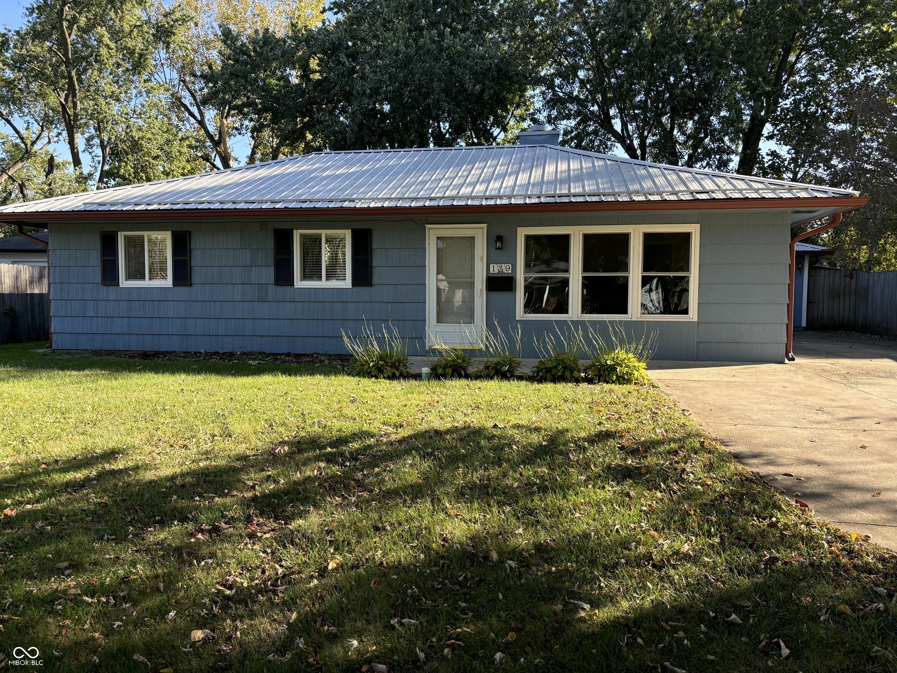 New Whiteland, Indiana 46184, United States, 3 Bedrooms Bedrooms, ,2 BathroomsBathrooms,Residential,Active,25409