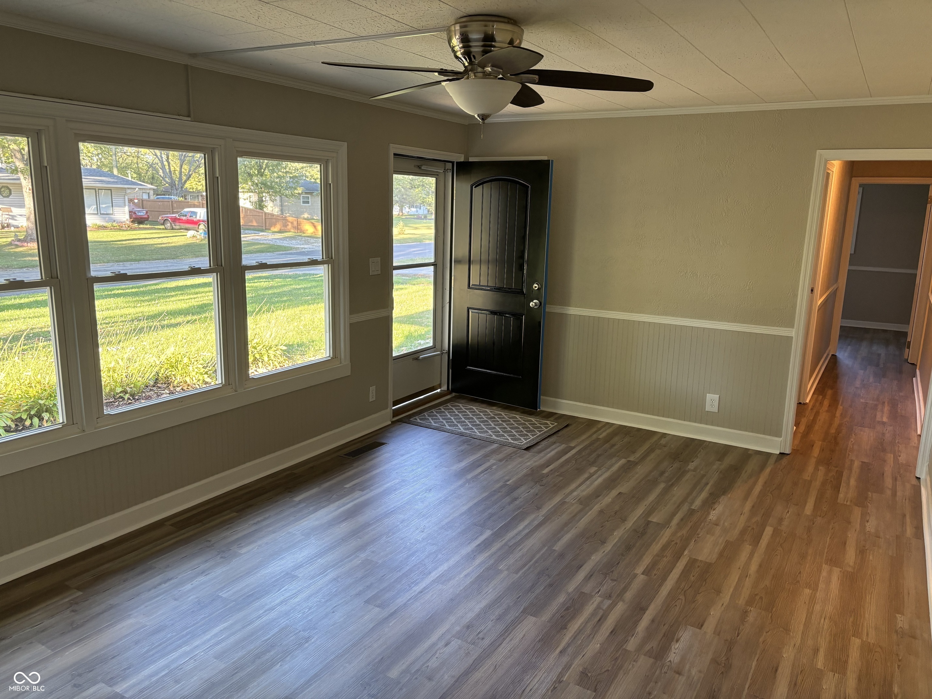 New Whiteland, Indiana 46184, United States, 3 Bedrooms Bedrooms, ,2 BathroomsBathrooms,Residential,Active,25409