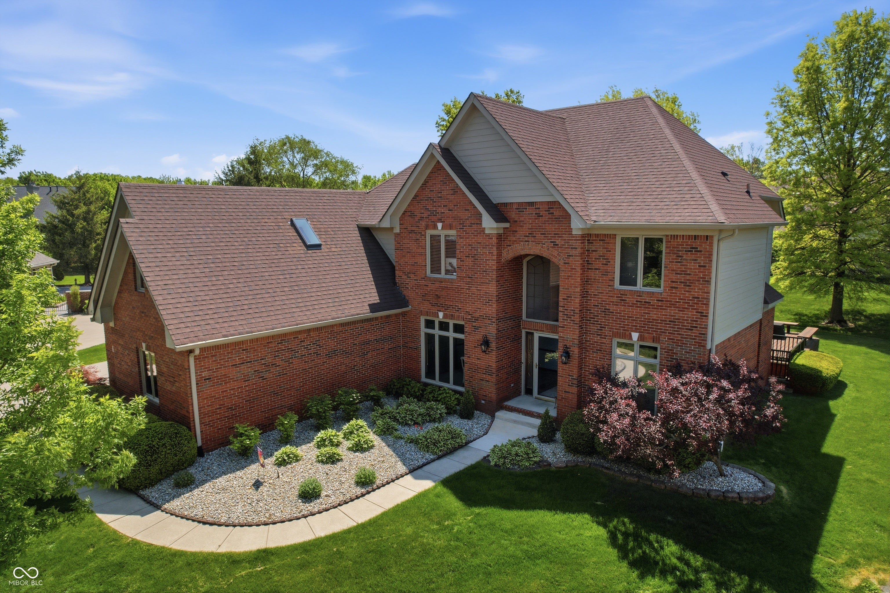 1240 Eagle View Court