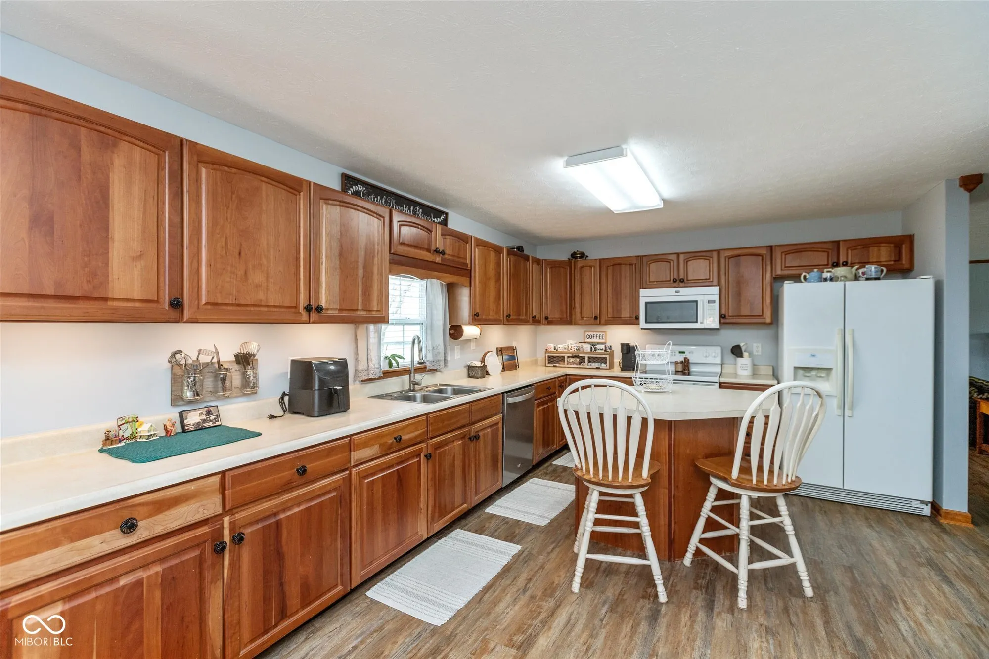 Whiteland, Indiana 46184, United States, 4 Bedrooms Bedrooms, ,3 BathroomsBathrooms,Residential,Pending,108521