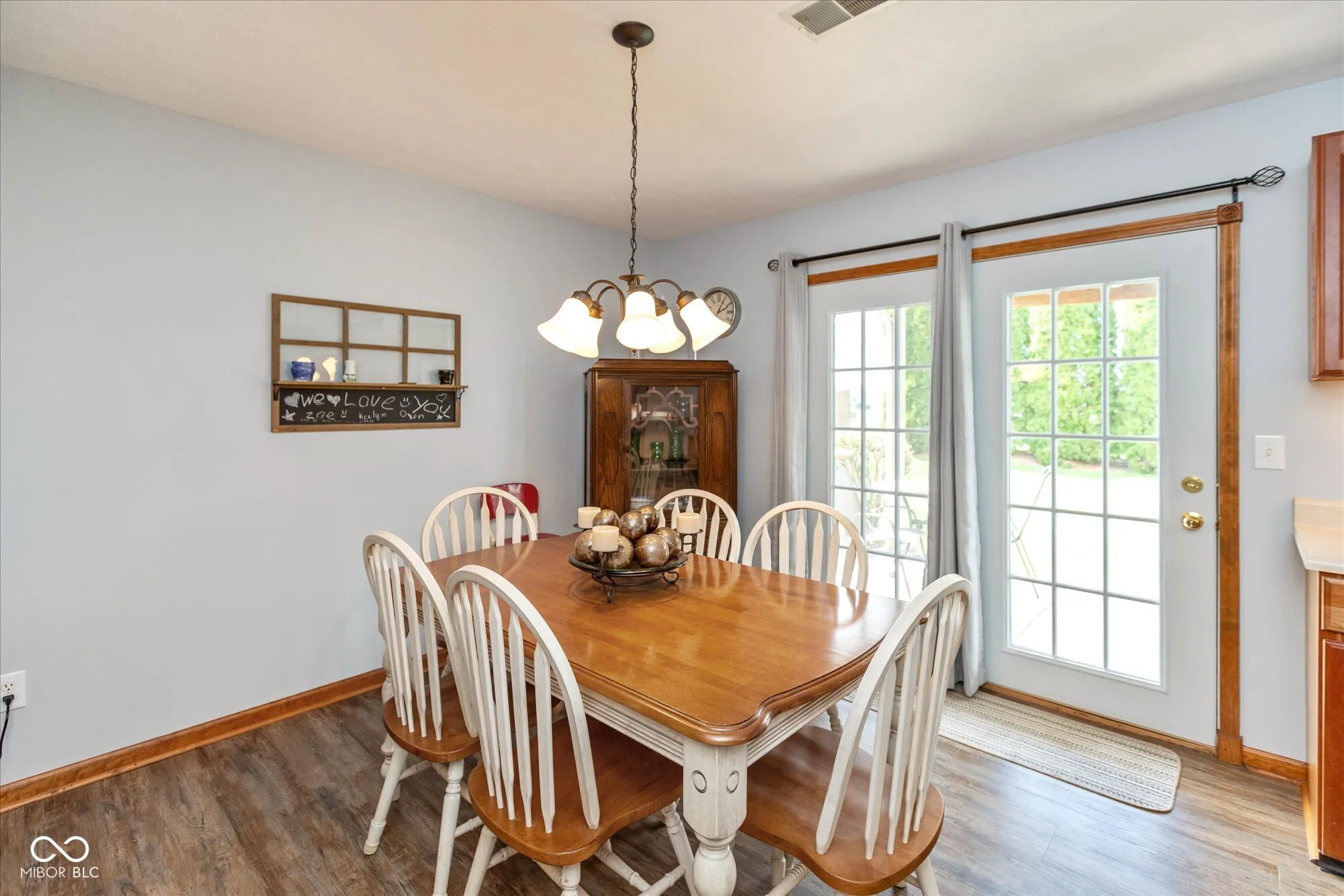 Whiteland, Indiana 46184, United States, 4 Bedrooms Bedrooms, ,3 BathroomsBathrooms,Residential,Pending,108521