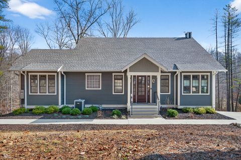 Photo of 6589 Nicole Drive, Nashville, IN 47448 (MLS # 22081211)