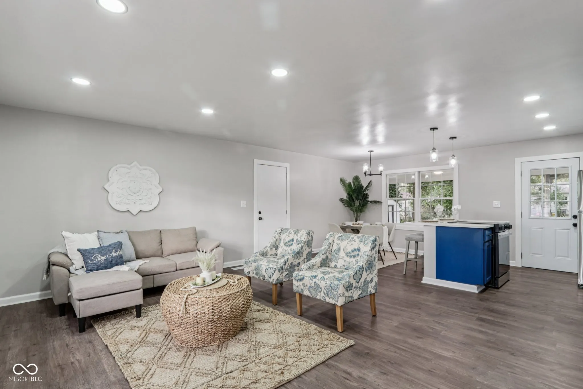 Indianapolis, Indiana 46226, United States, 3 Bedrooms Bedrooms, ,1 BathroomBathrooms,Residential,Active,233654