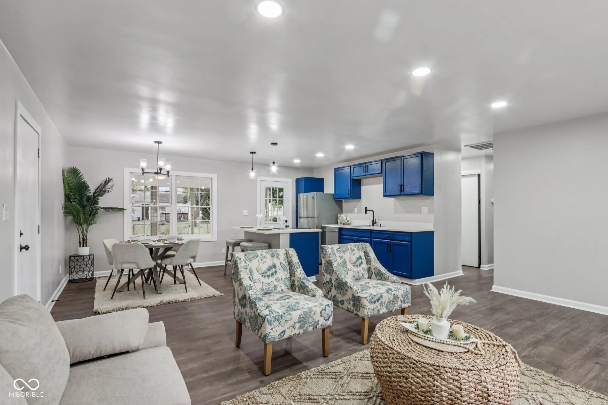 Indianapolis, Indiana 46226, United States, 3 Bedrooms Bedrooms, ,1 BathroomBathrooms,Residential,Active,233654