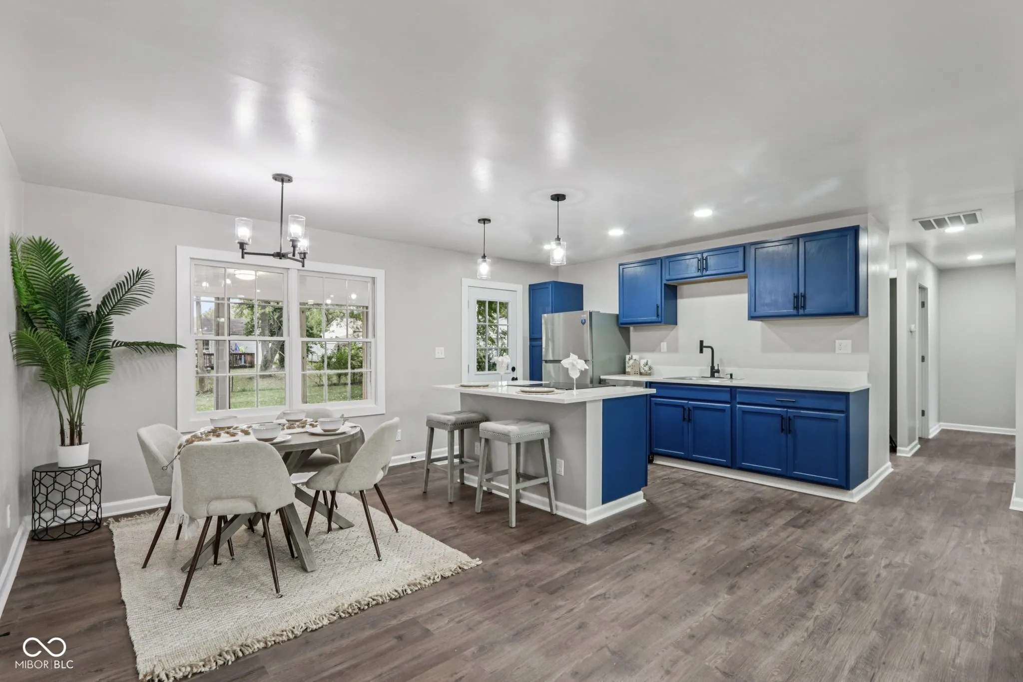 Indianapolis, Indiana 46226, United States, 3 Bedrooms Bedrooms, ,1 BathroomBathrooms,Residential,Active,233654