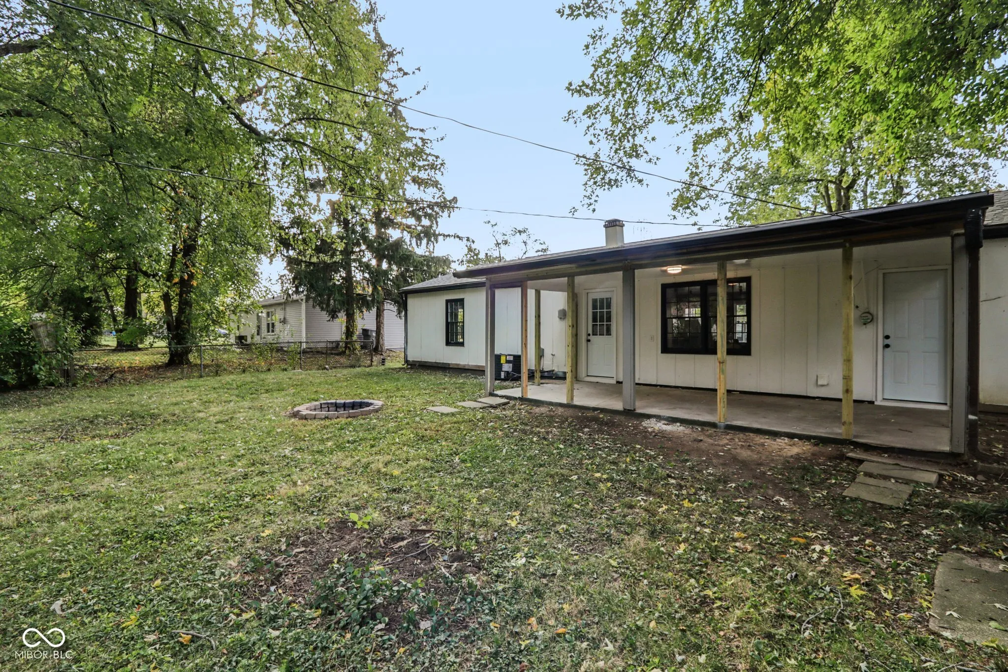 Indianapolis, Indiana 46226, United States, 3 Bedrooms Bedrooms, ,1 BathroomBathrooms,Residential,Active,233654