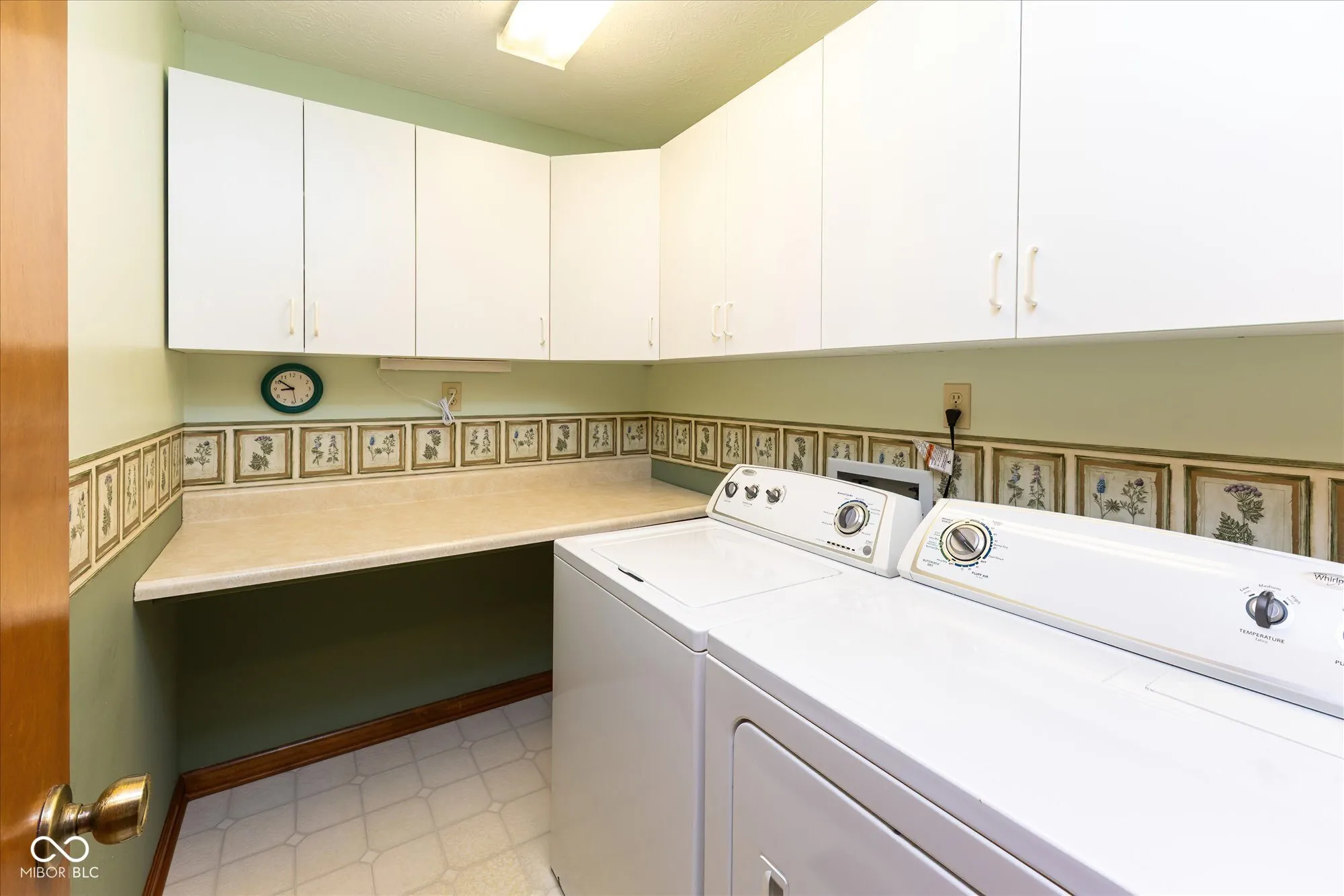 Brownsburg, Indiana 46112, United States, 2 Bedrooms Bedrooms, ,3 BathroomsBathrooms,Residential,Active,92366