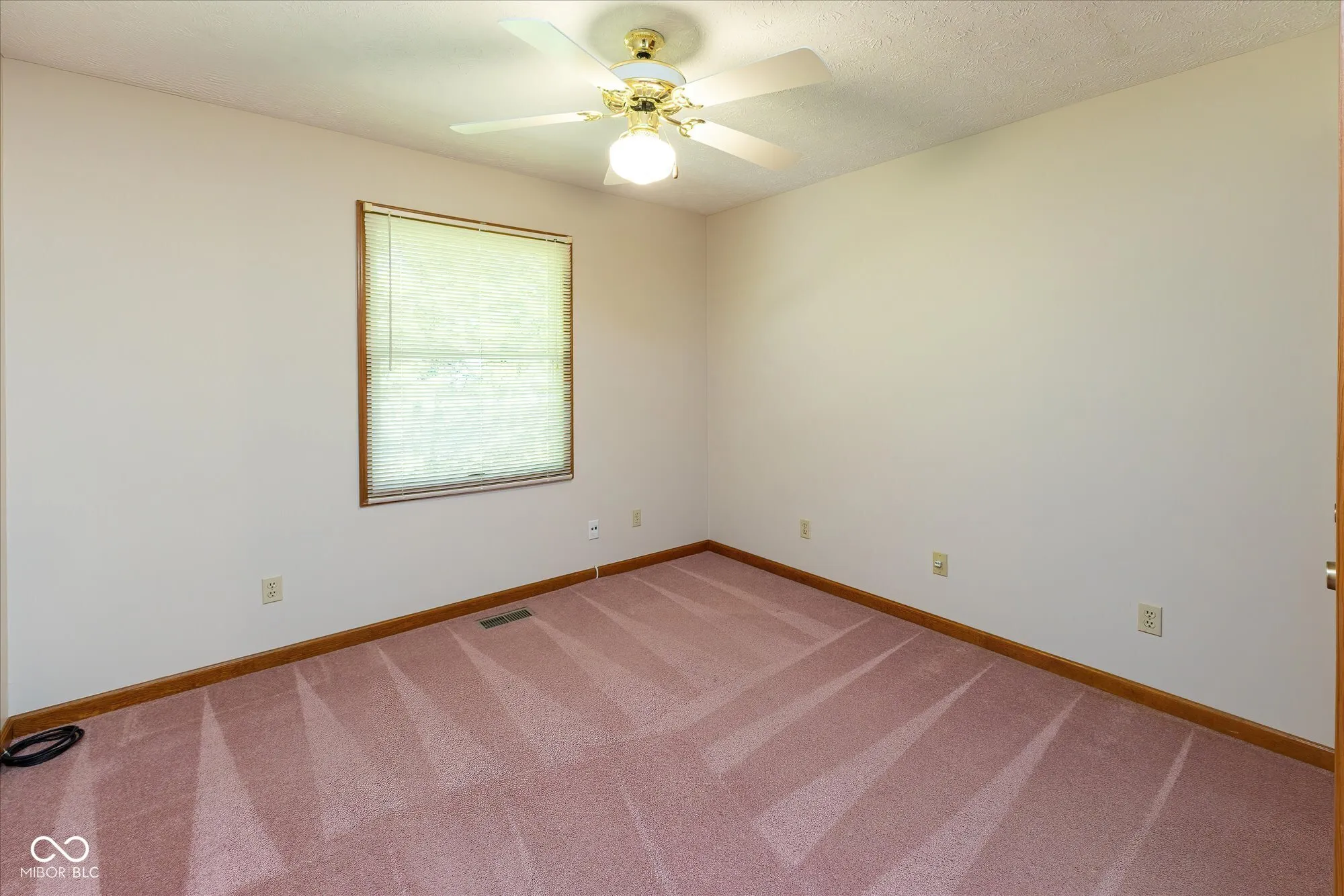 Brownsburg, Indiana 46112, United States, 2 Bedrooms Bedrooms, ,3 BathroomsBathrooms,Residential,Active,92366