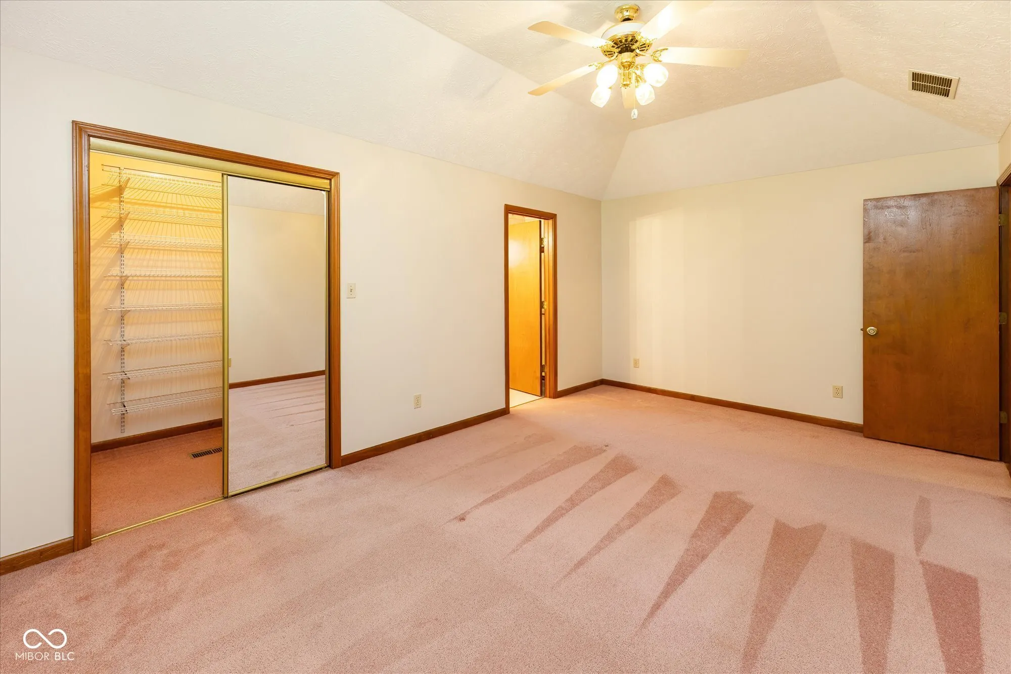 Brownsburg, Indiana 46112, United States, 2 Bedrooms Bedrooms, ,3 BathroomsBathrooms,Residential,Active,92366