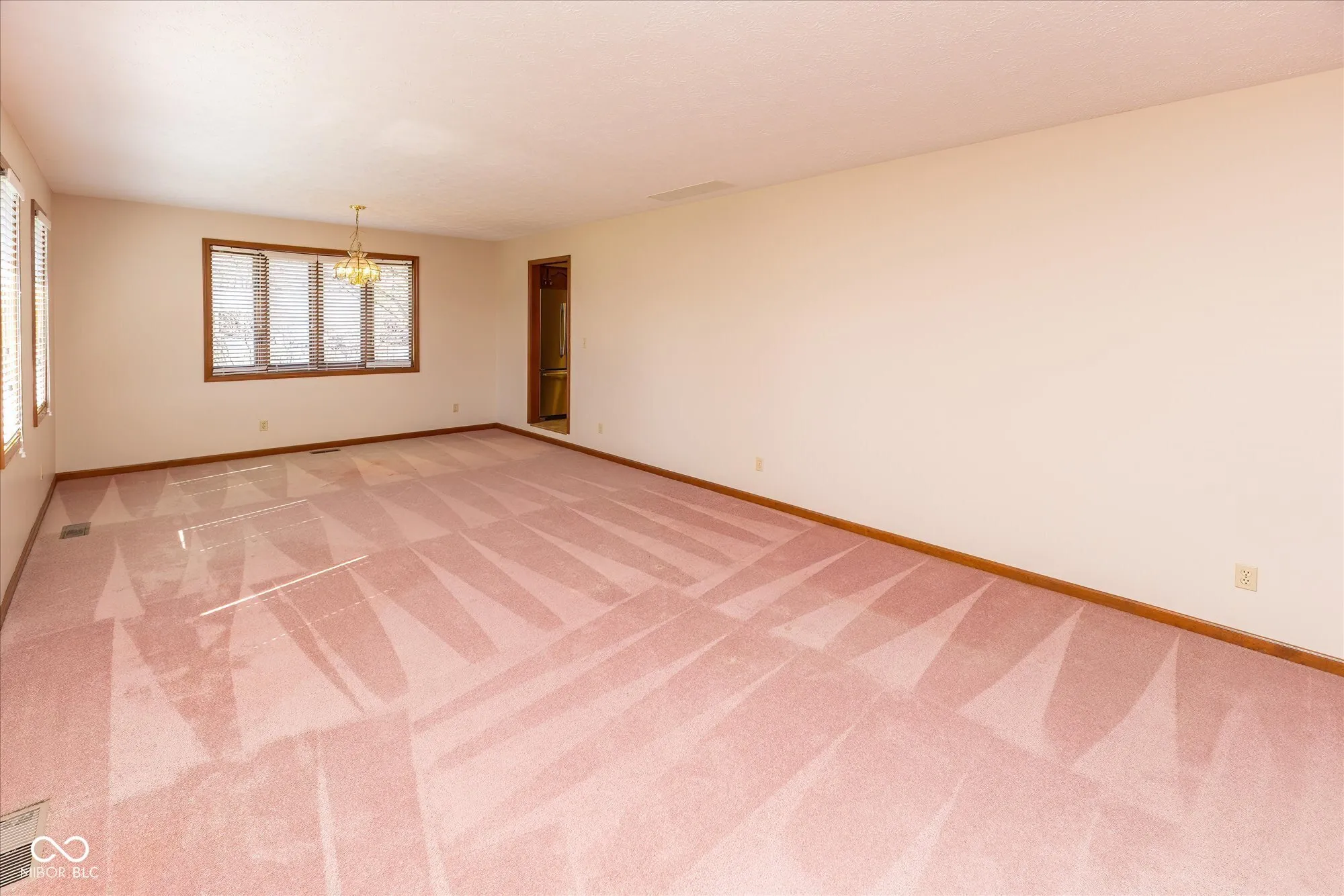 Brownsburg, Indiana 46112, United States, 2 Bedrooms Bedrooms, ,3 BathroomsBathrooms,Residential,Active,92366