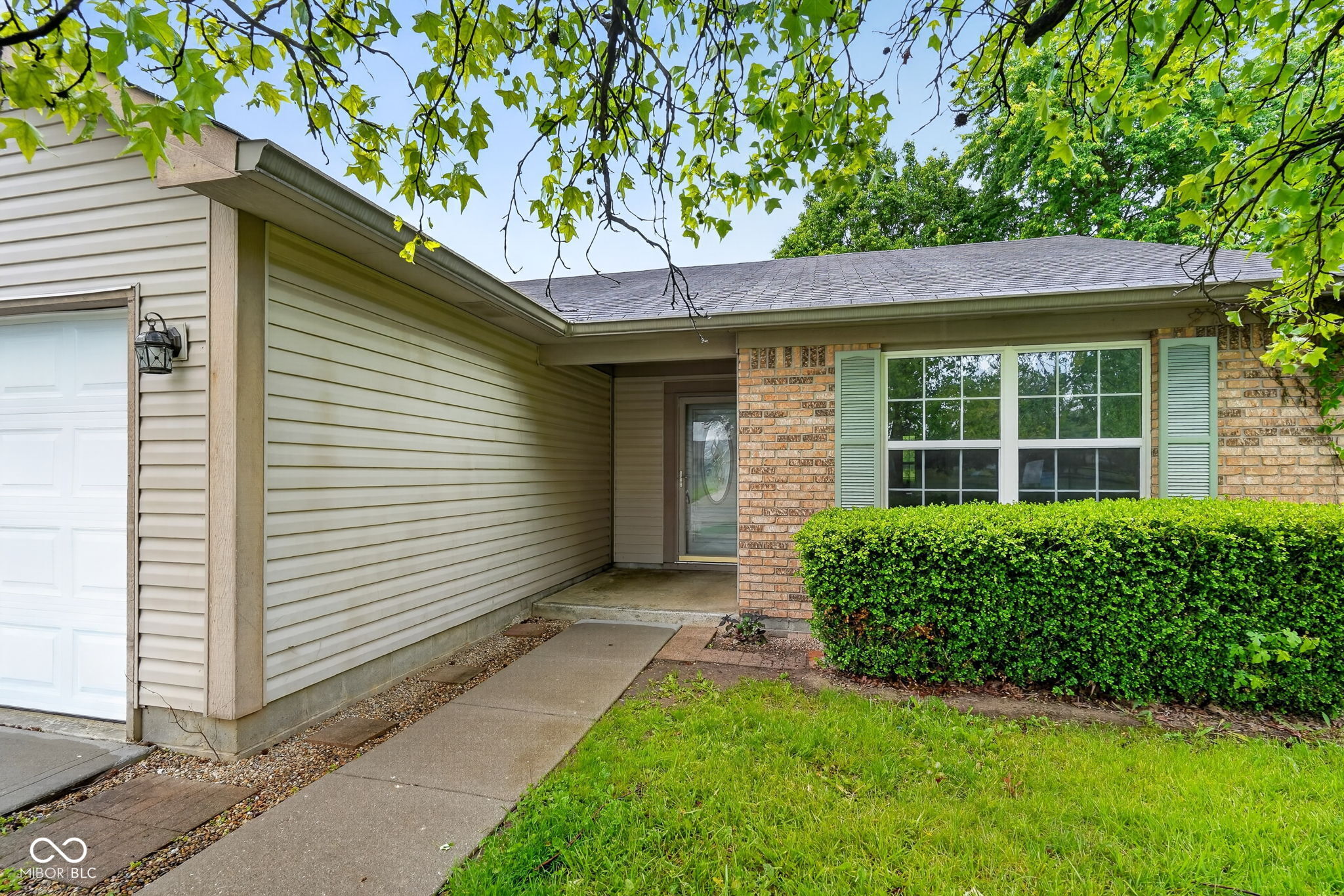 5361 W Red River Court