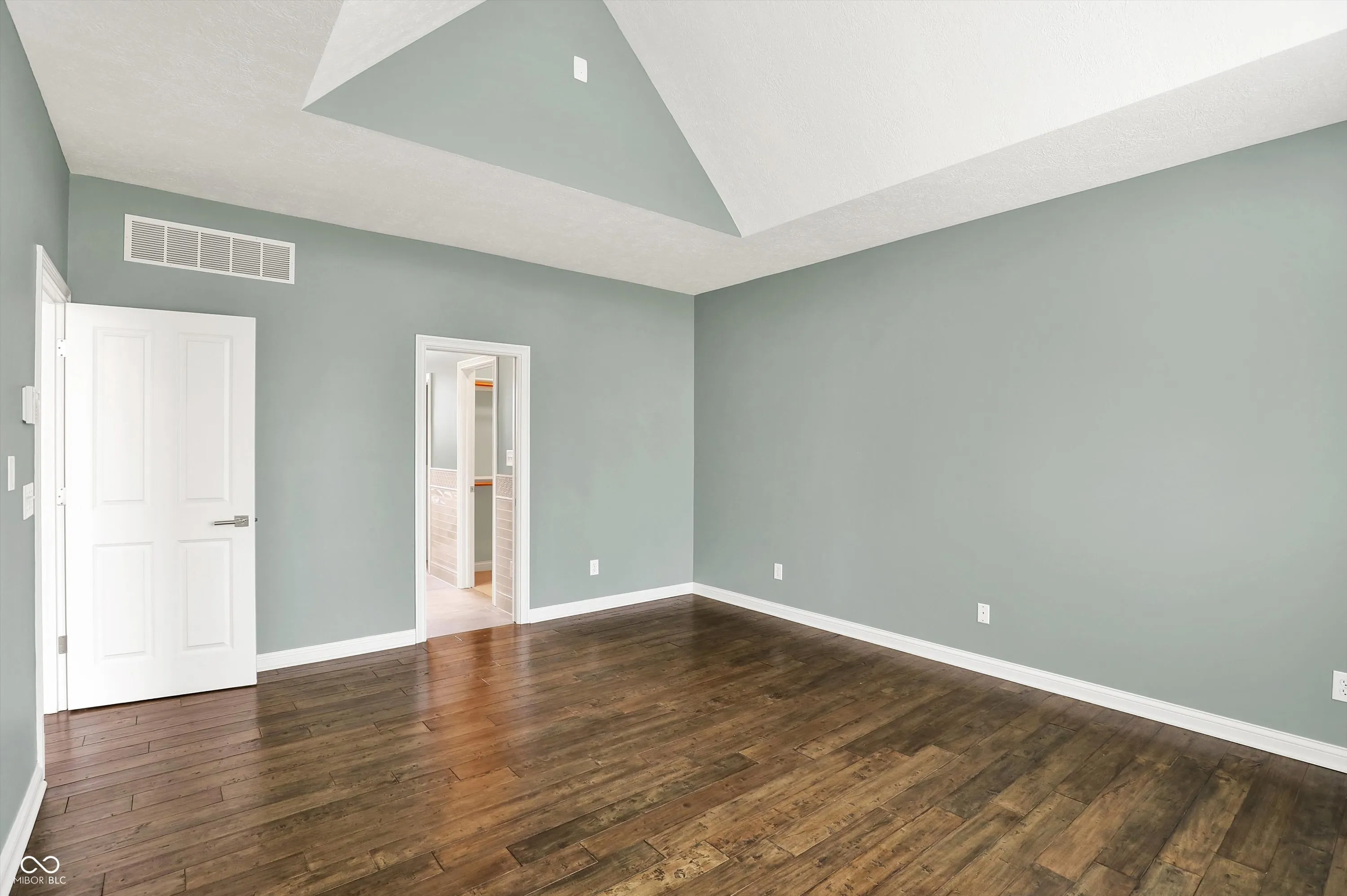 Indianapolis, Indiana 46256, United States, 4 Bedrooms Bedrooms, ,4 BathroomsBathrooms,Residential,Pending,111851