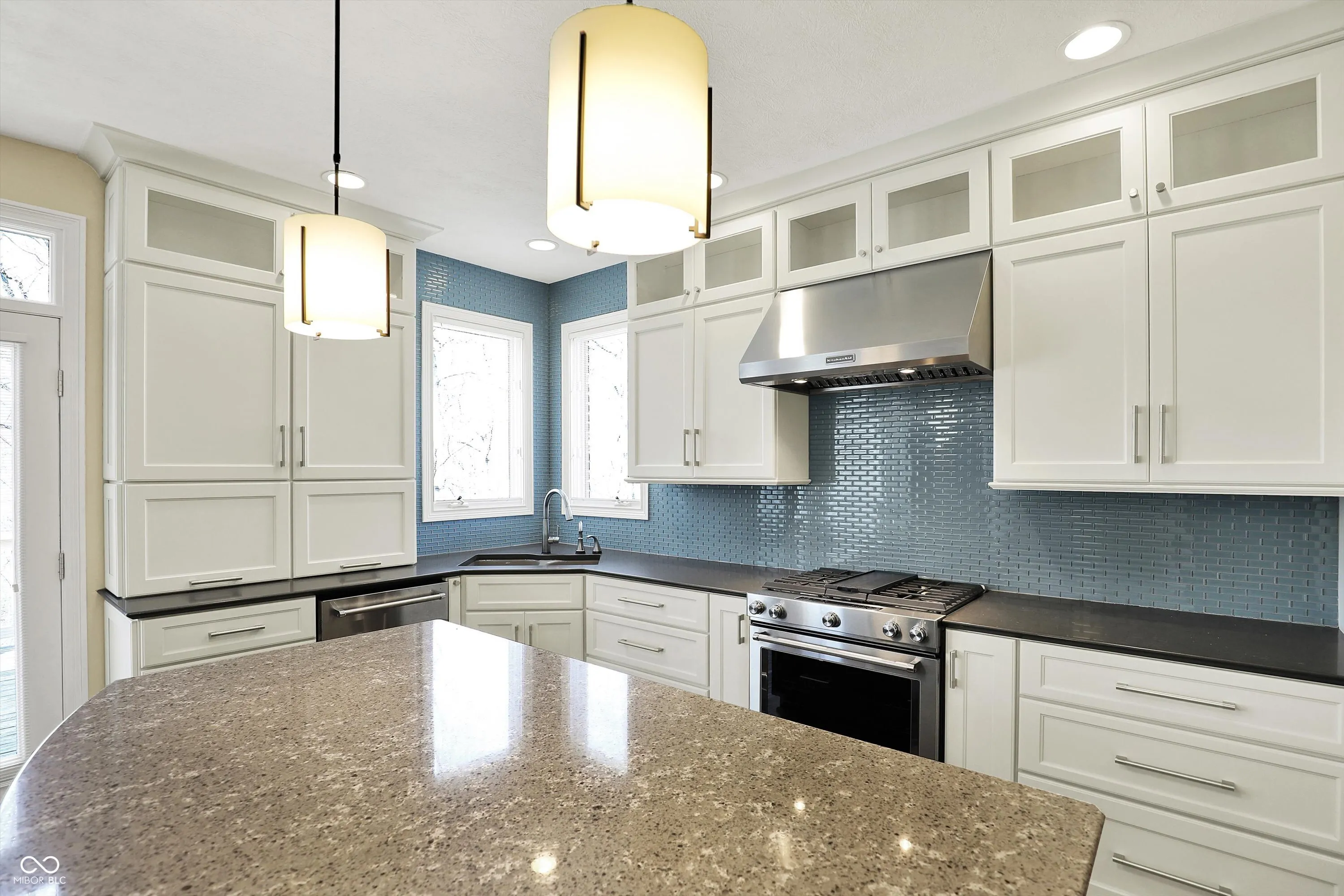 Indianapolis, Indiana 46256, United States, 4 Bedrooms Bedrooms, ,4 BathroomsBathrooms,Residential,Pending,111851