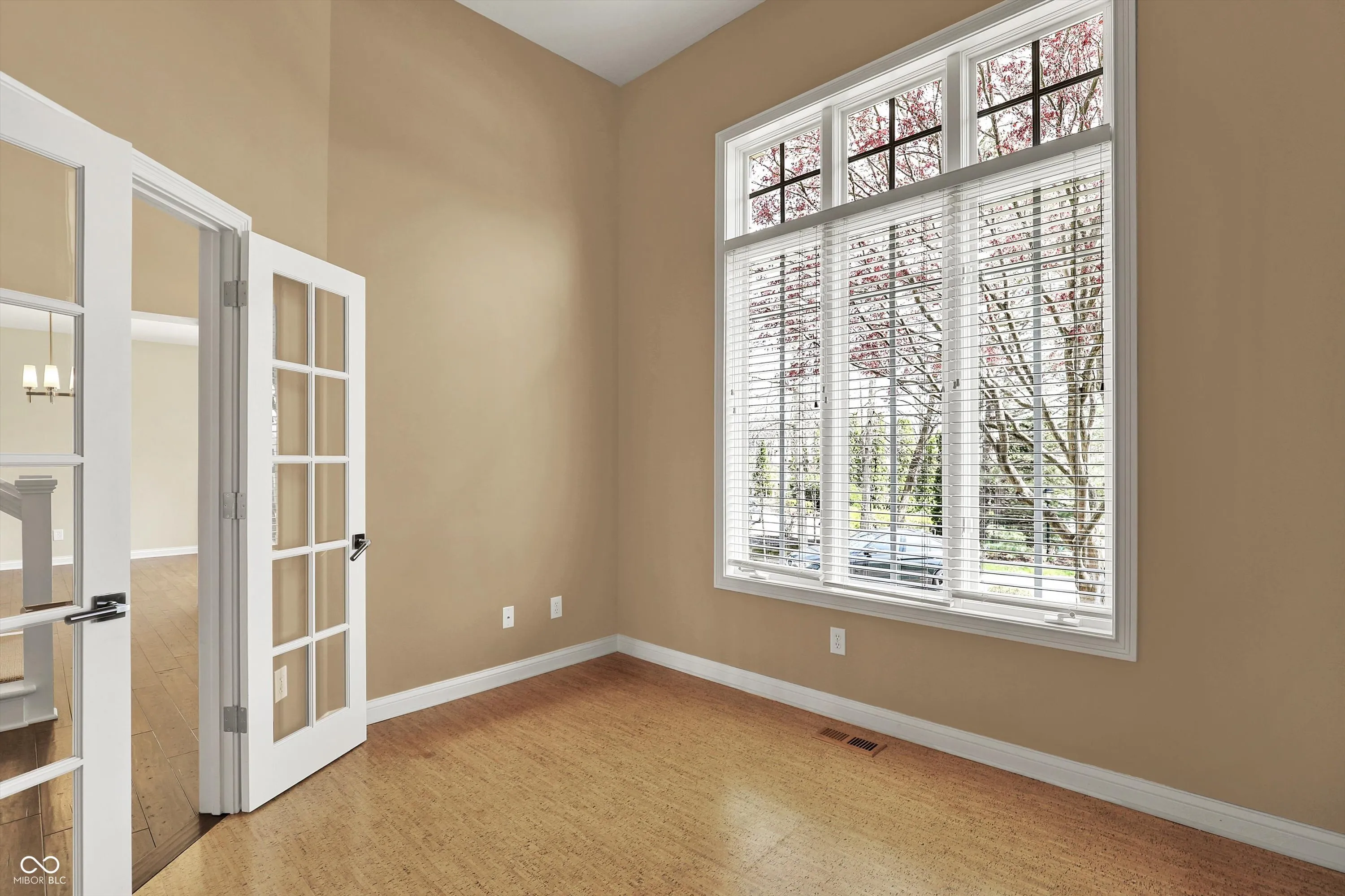 Indianapolis, Indiana 46256, United States, 4 Bedrooms Bedrooms, ,4 BathroomsBathrooms,Residential,Pending,111851