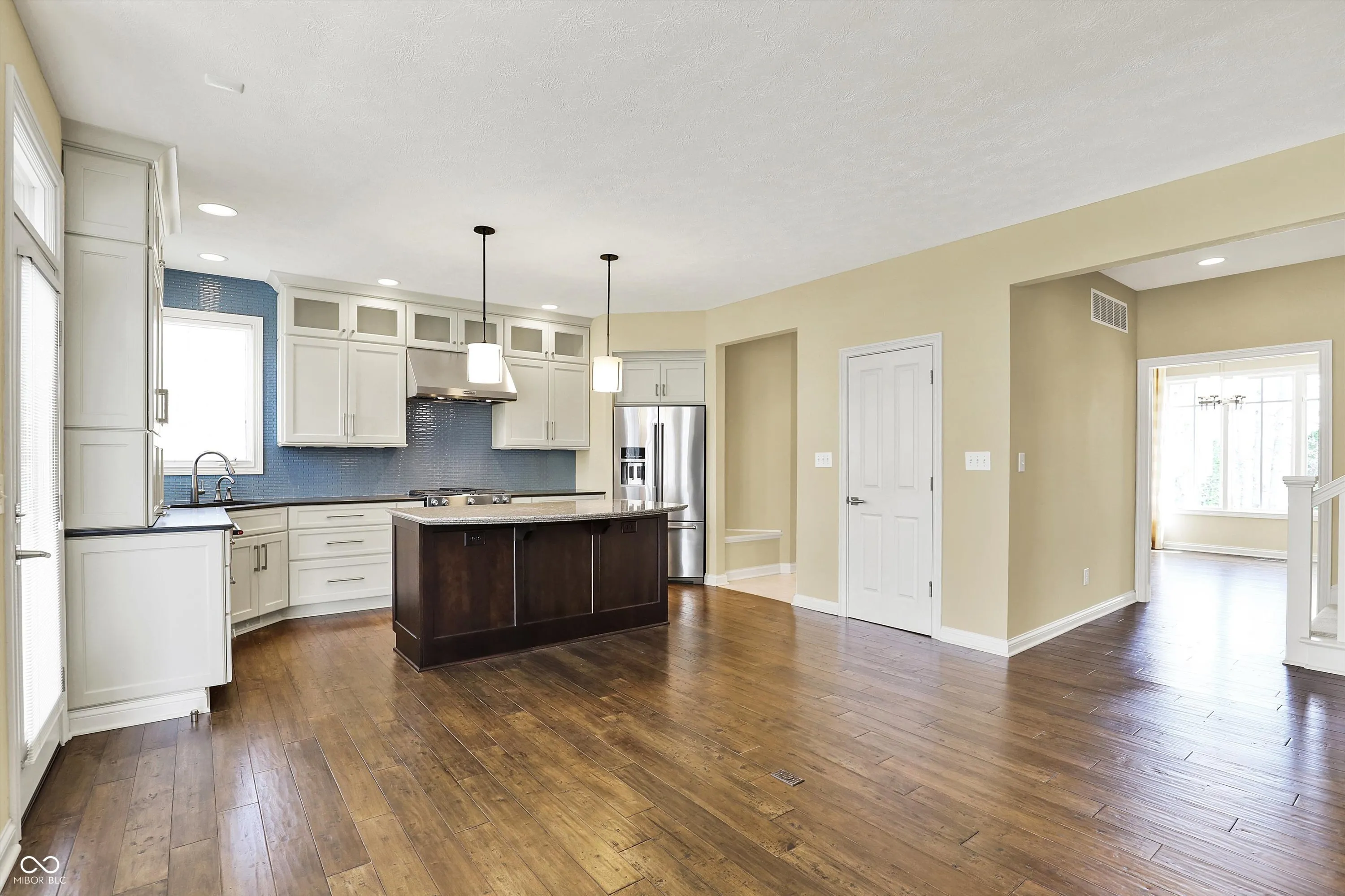 Indianapolis, Indiana 46256, United States, 4 Bedrooms Bedrooms, ,4 BathroomsBathrooms,Residential,Pending,111851