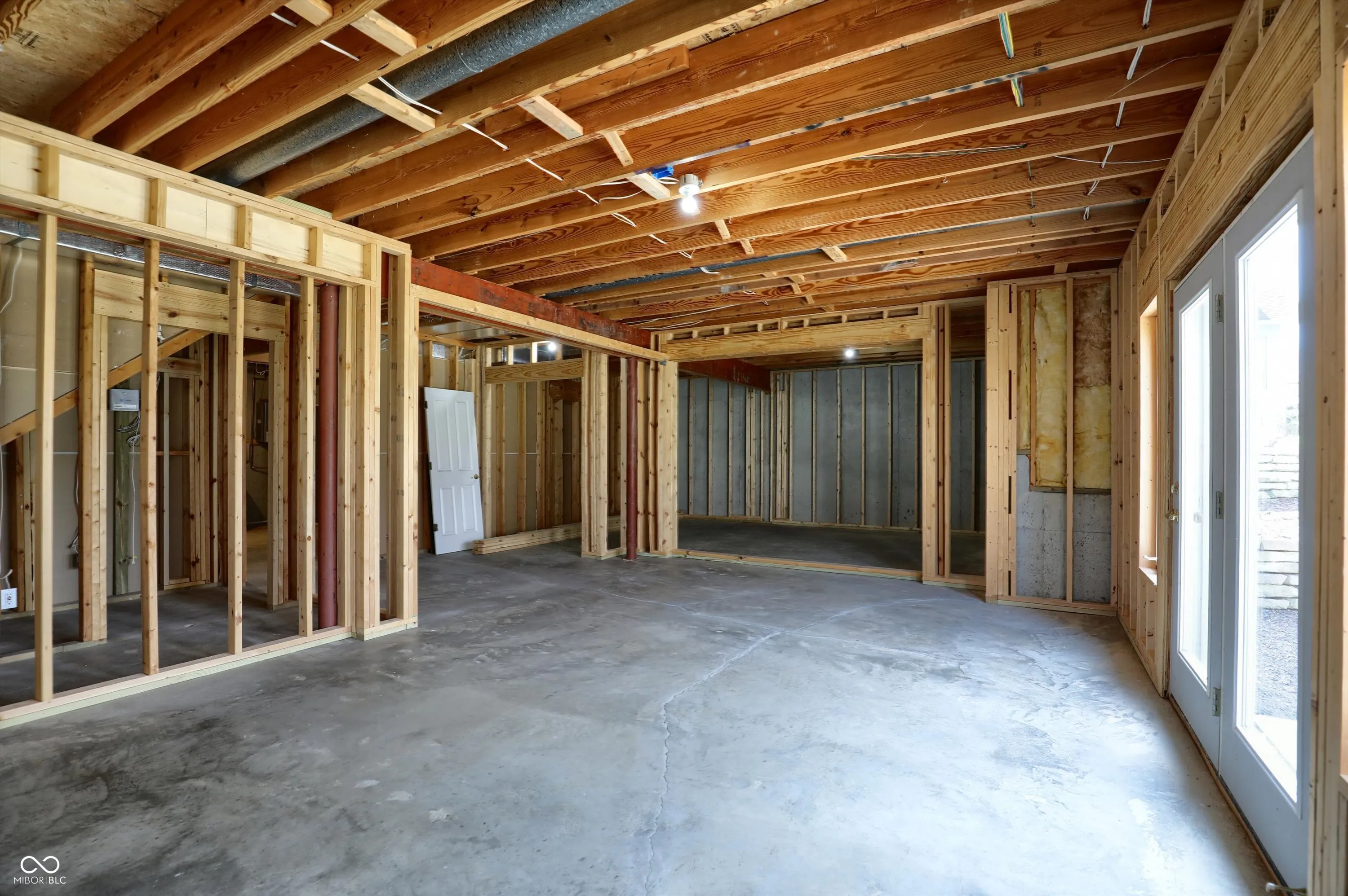 Indianapolis, Indiana 46256, United States, 4 Bedrooms Bedrooms, ,4 BathroomsBathrooms,Residential,Pending,111851