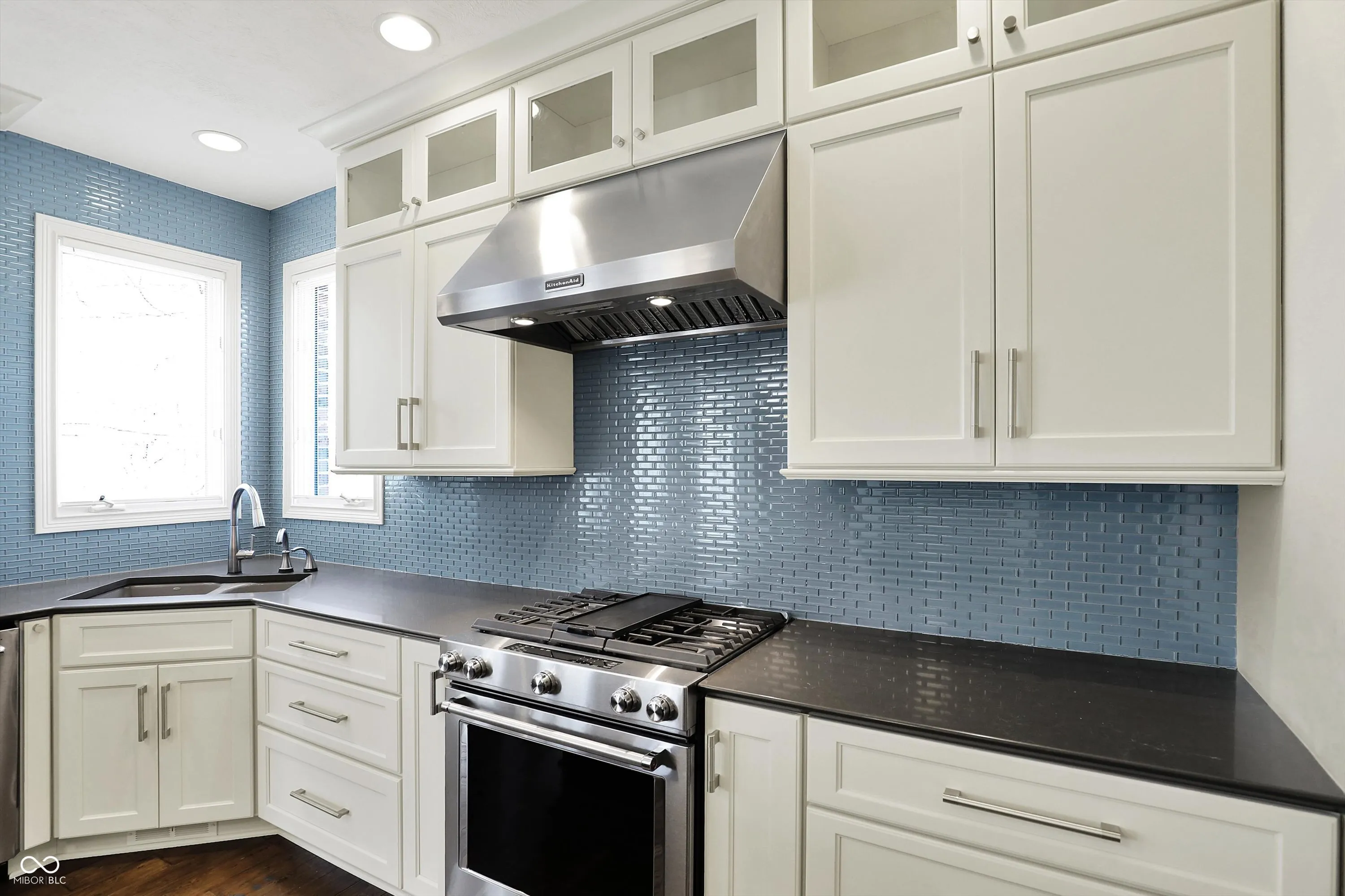 Indianapolis, Indiana 46256, United States, 4 Bedrooms Bedrooms, ,4 BathroomsBathrooms,Residential,Pending,111851