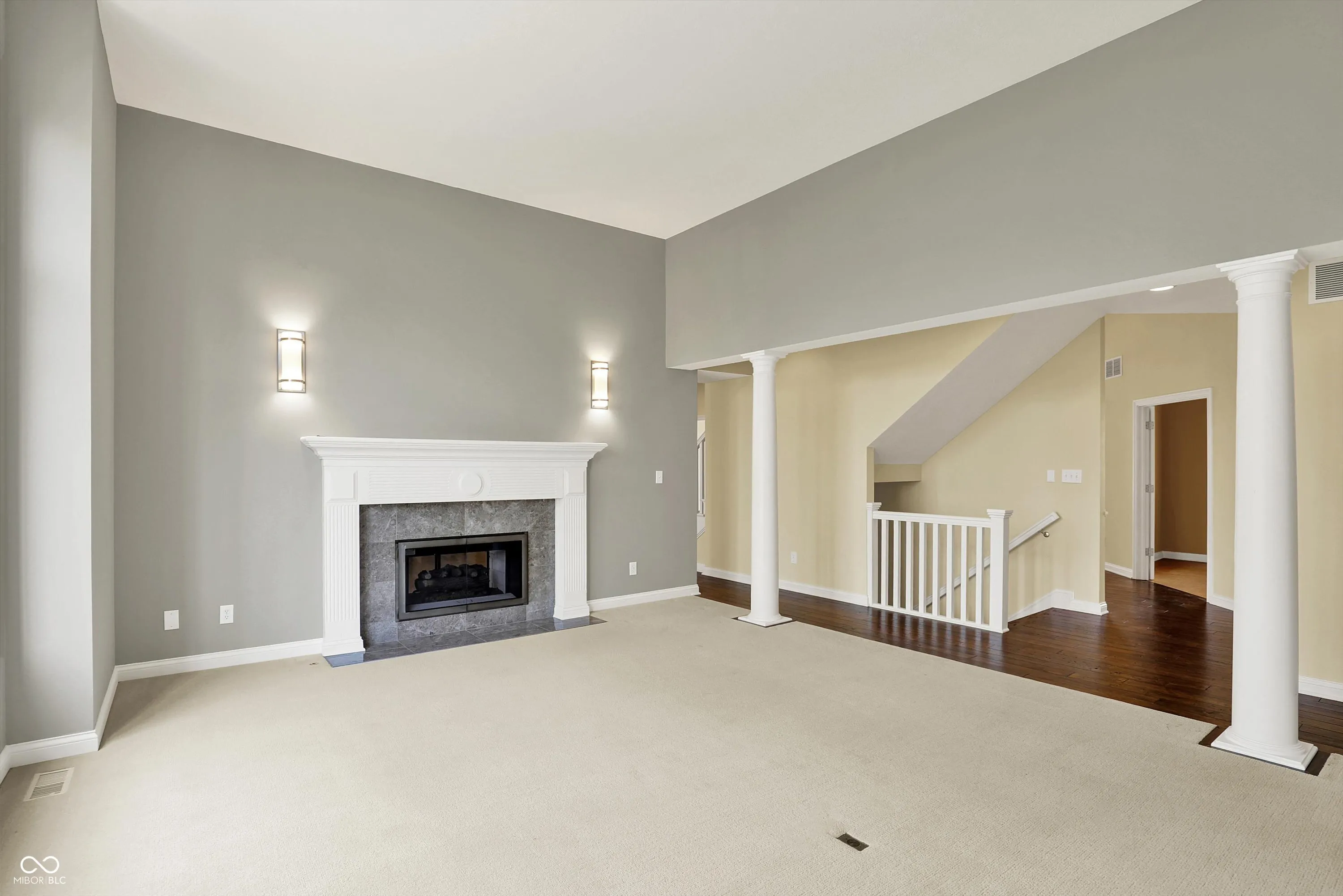 Indianapolis, Indiana 46256, United States, 4 Bedrooms Bedrooms, ,4 BathroomsBathrooms,Residential,Pending,111851