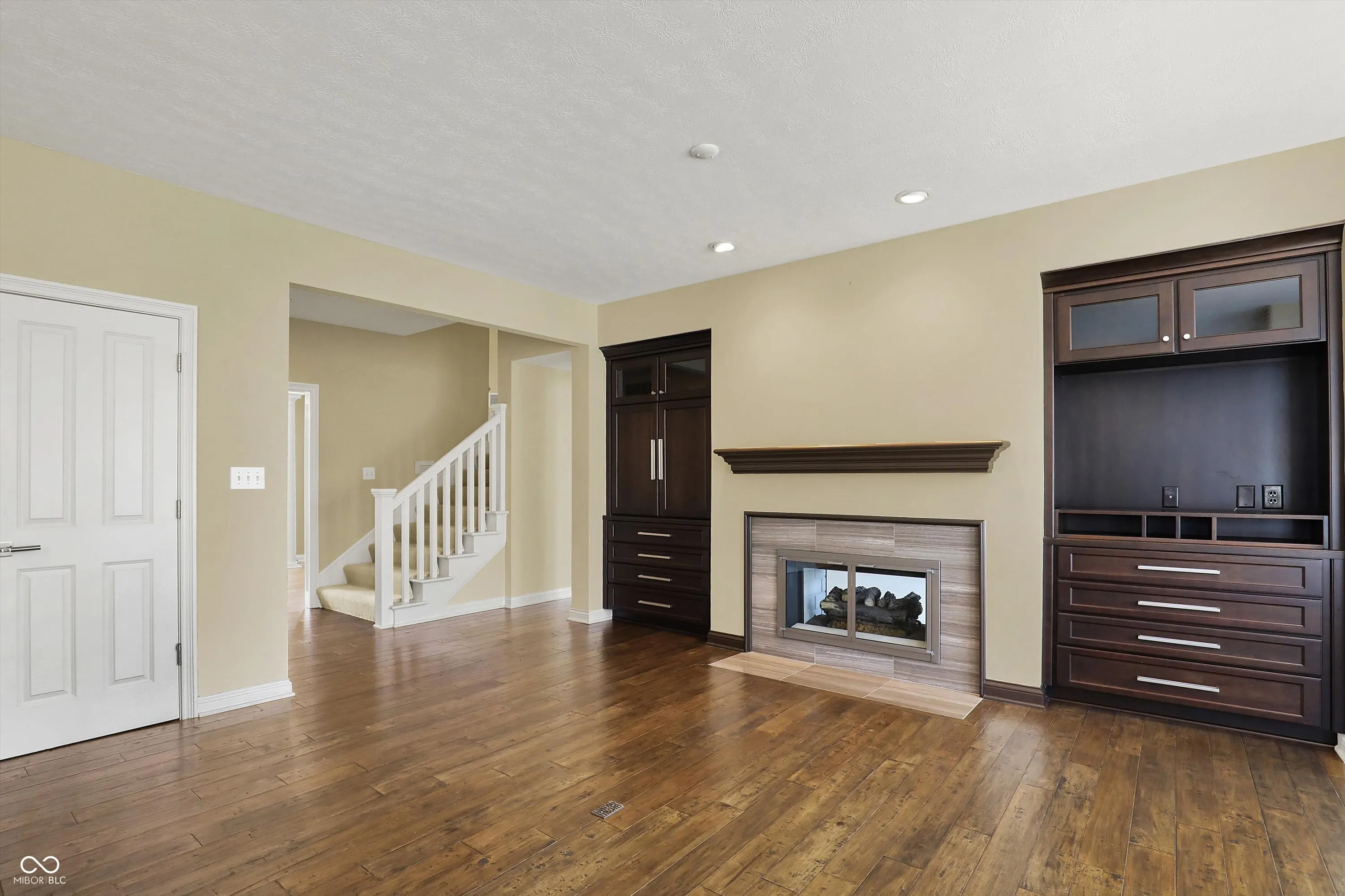 Indianapolis, Indiana 46256, United States, 4 Bedrooms Bedrooms, ,4 BathroomsBathrooms,Residential,Pending,111851