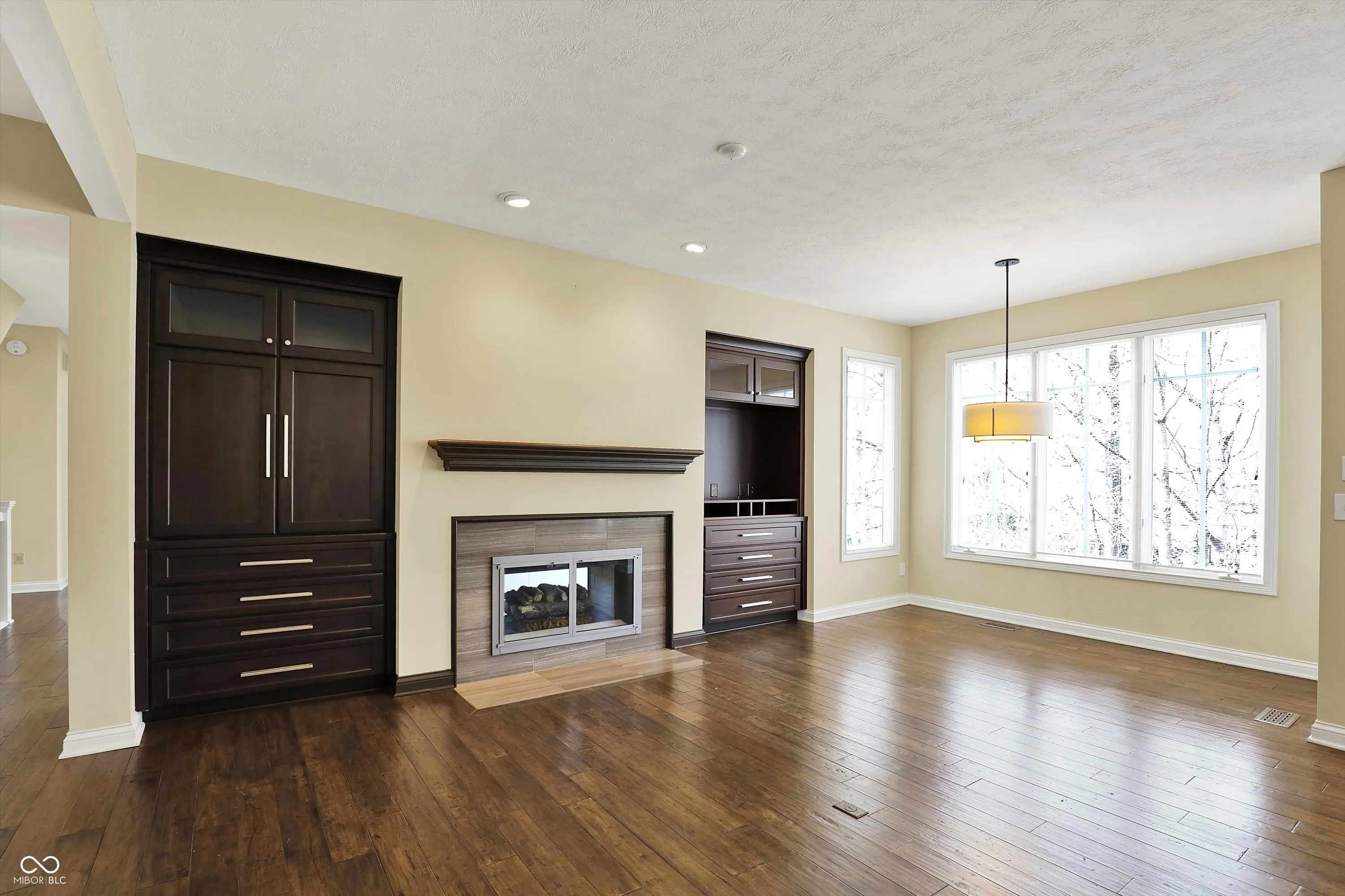 Indianapolis, Indiana 46256, United States, 4 Bedrooms Bedrooms, ,4 BathroomsBathrooms,Residential,Pending,111851