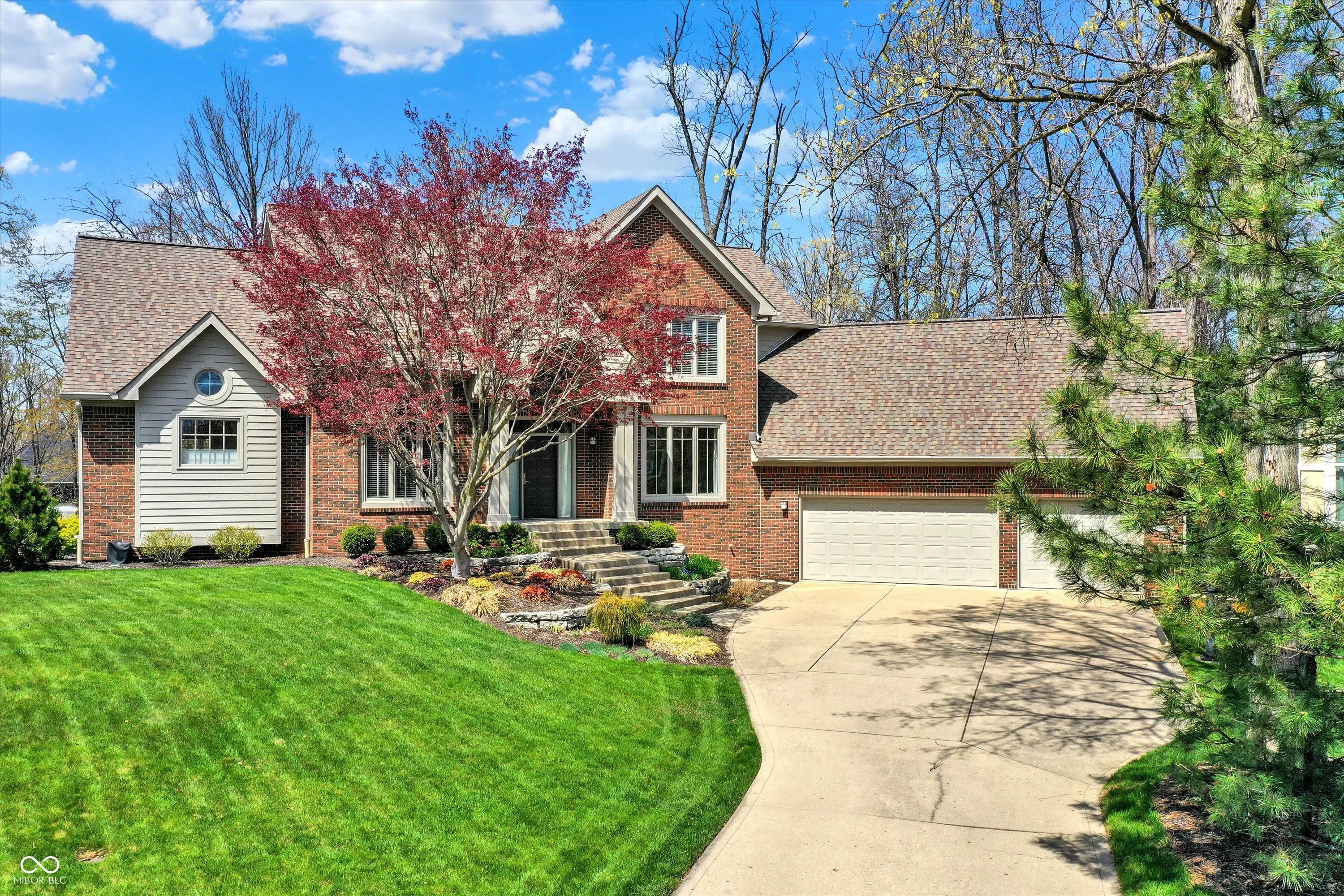 Indianapolis, Indiana 46256, United States, 4 Bedrooms Bedrooms, ,4 BathroomsBathrooms,Residential,Pending,111851