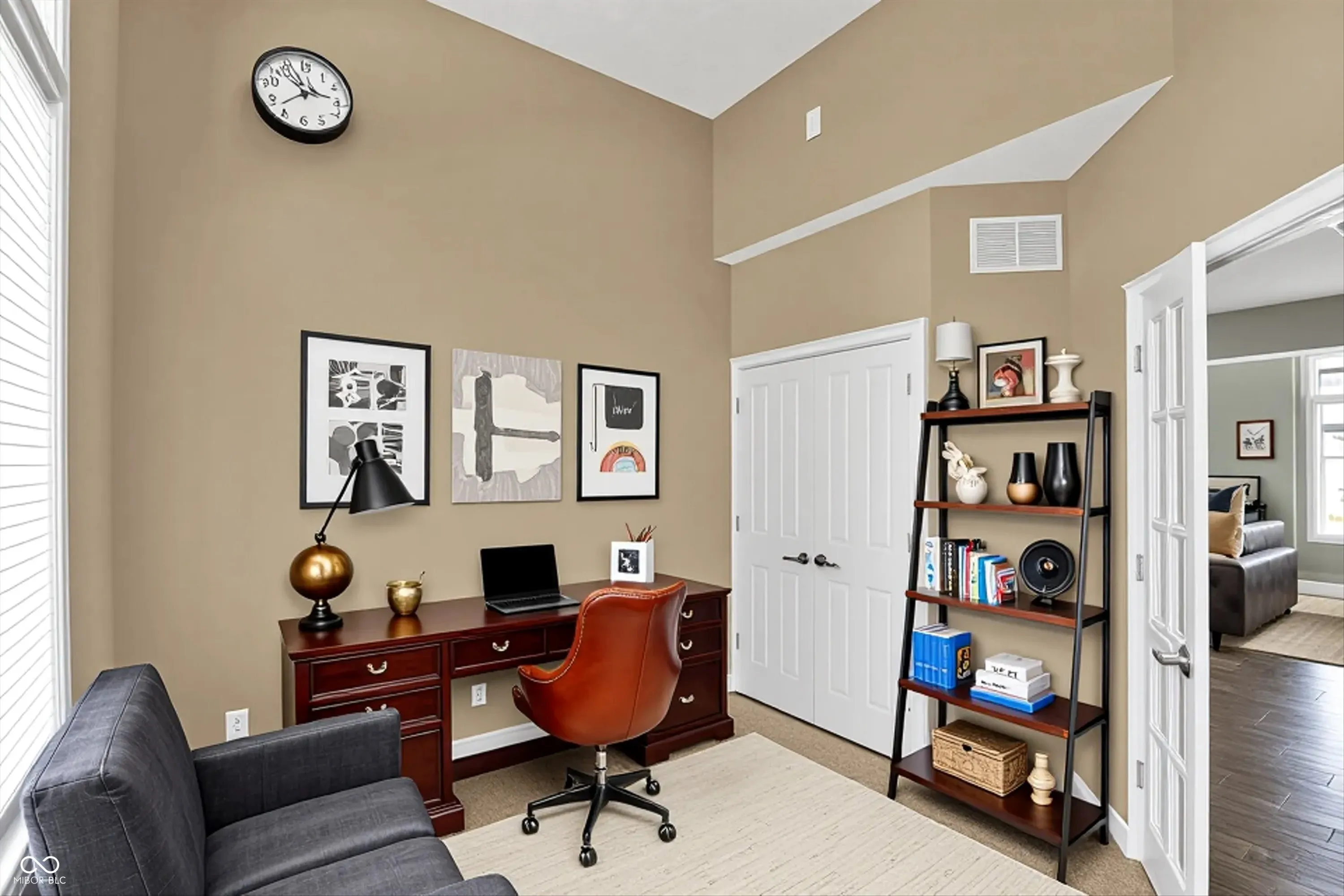 Indianapolis, Indiana 46256, United States, 4 Bedrooms Bedrooms, ,4 BathroomsBathrooms,Residential,Pending,111851