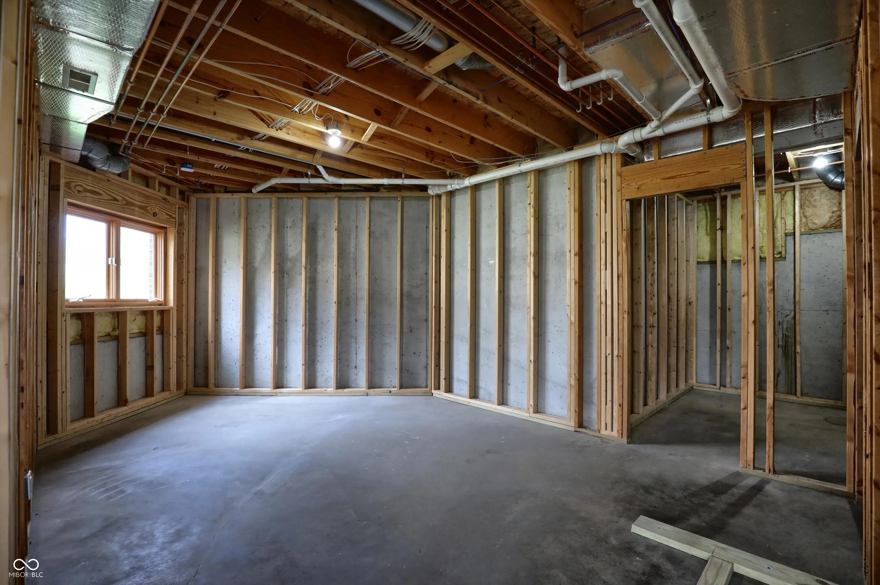 Indianapolis, Indiana 46256, United States, 4 Bedrooms Bedrooms, ,4 BathroomsBathrooms,Residential,Pending,111851