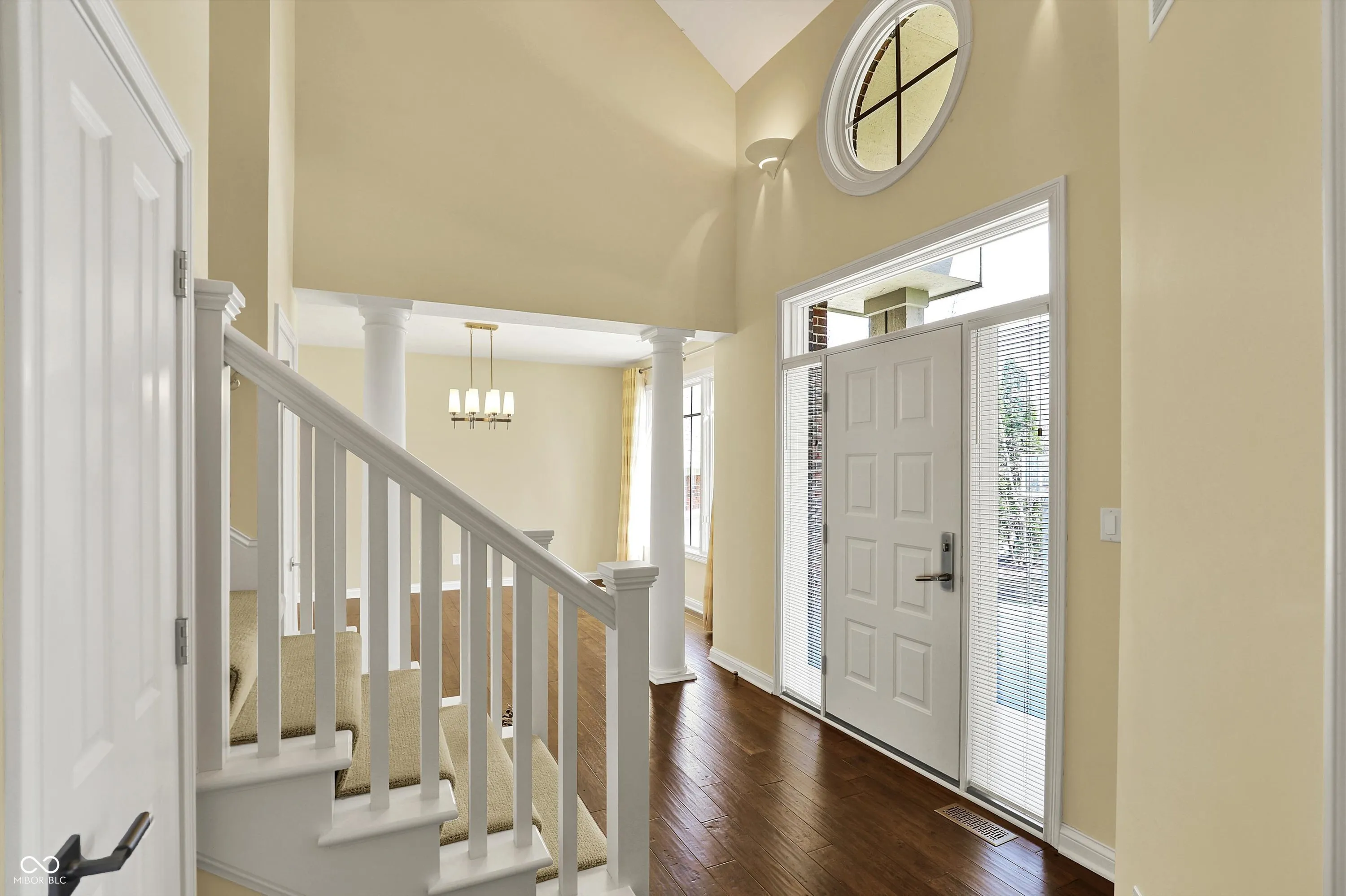 Indianapolis, Indiana 46256, United States, 4 Bedrooms Bedrooms, ,4 BathroomsBathrooms,Residential,Pending,111851