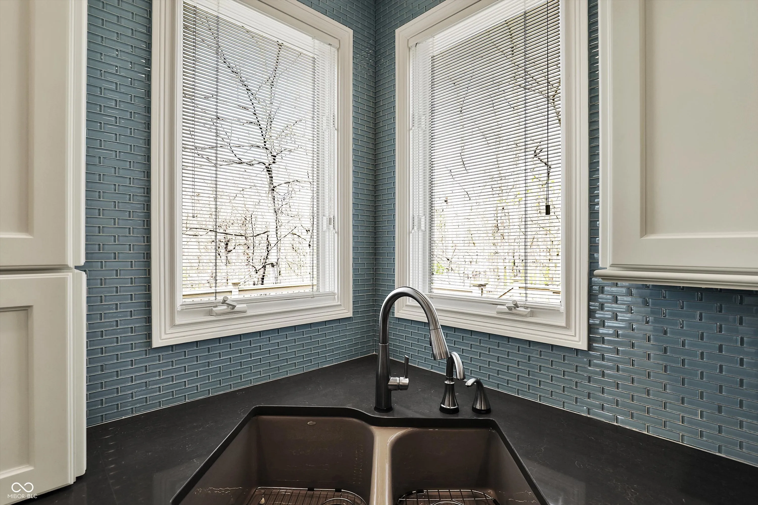 Indianapolis, Indiana 46256, United States, 4 Bedrooms Bedrooms, ,4 BathroomsBathrooms,Residential,Pending,111851