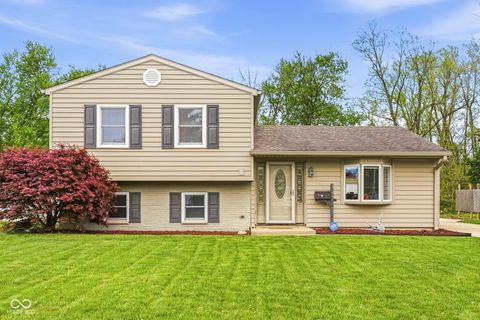 3077 Hawcreek Boulevard Columbus IN 47203