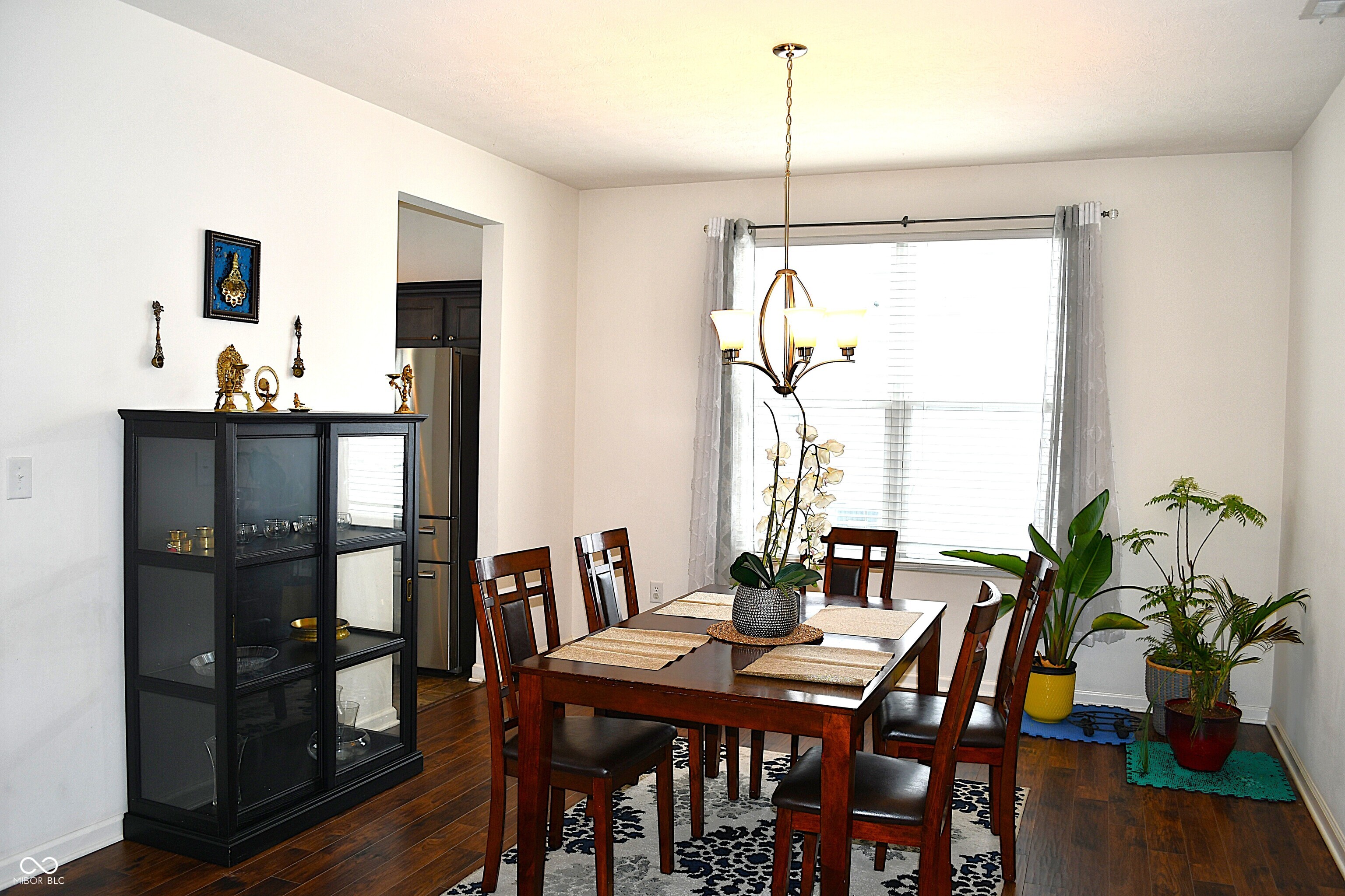 1922 Lakecrest Drive