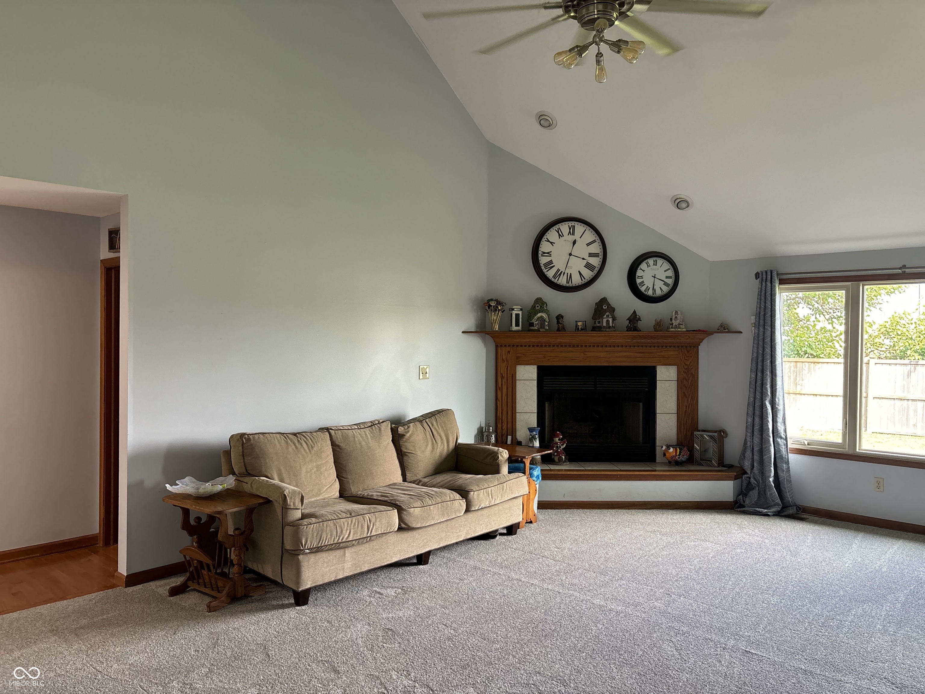 1711 Hunters Trail