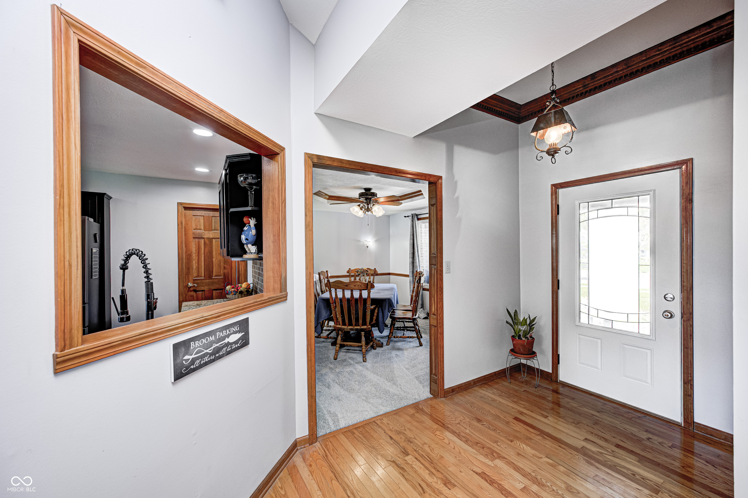 1711 Hunters Trail