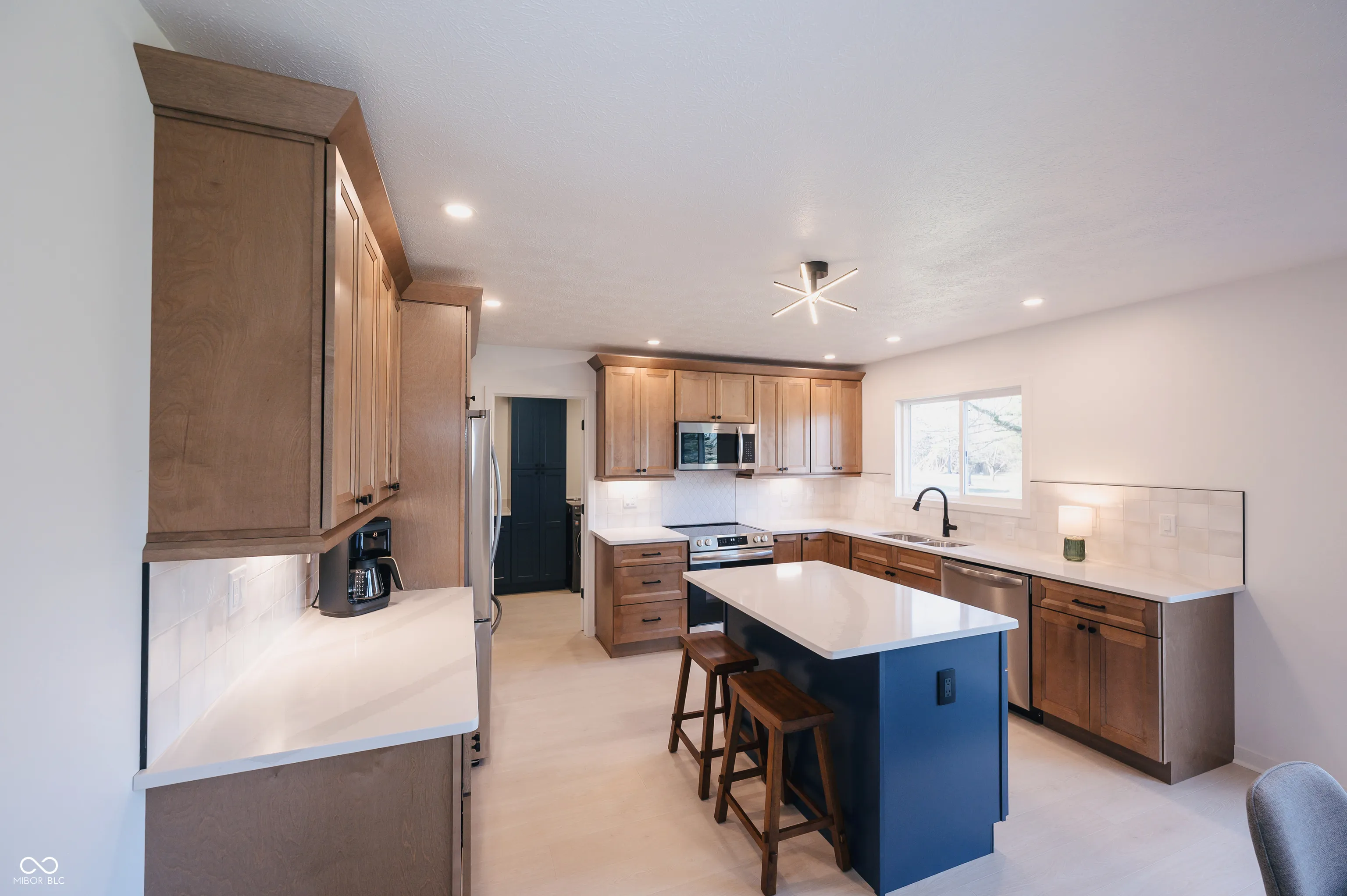 Columbus, Indiana 47201, United States, 3 Bedrooms Bedrooms, ,3 BathroomsBathrooms,Residential,Active,13244