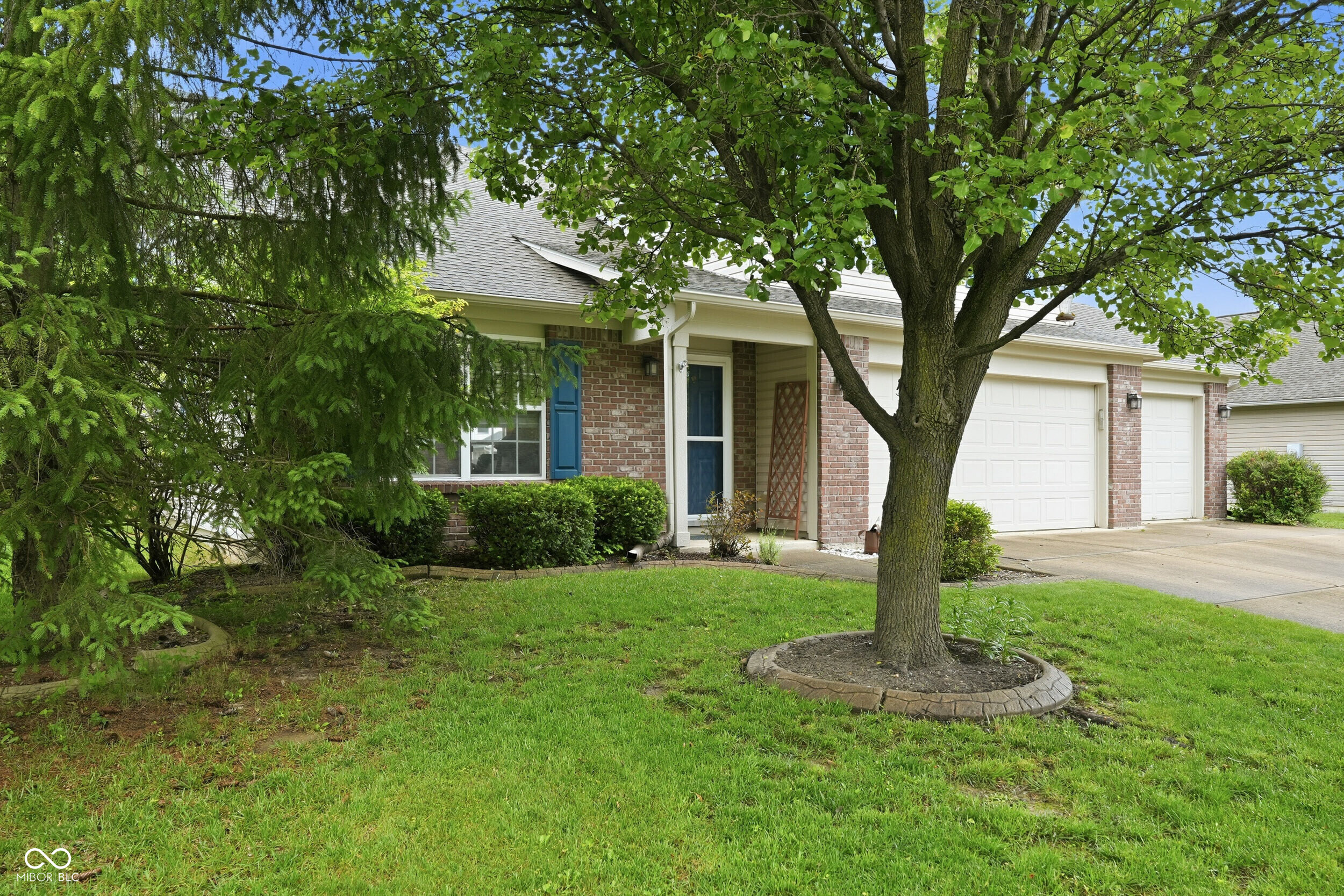 16959 Tree Top Court