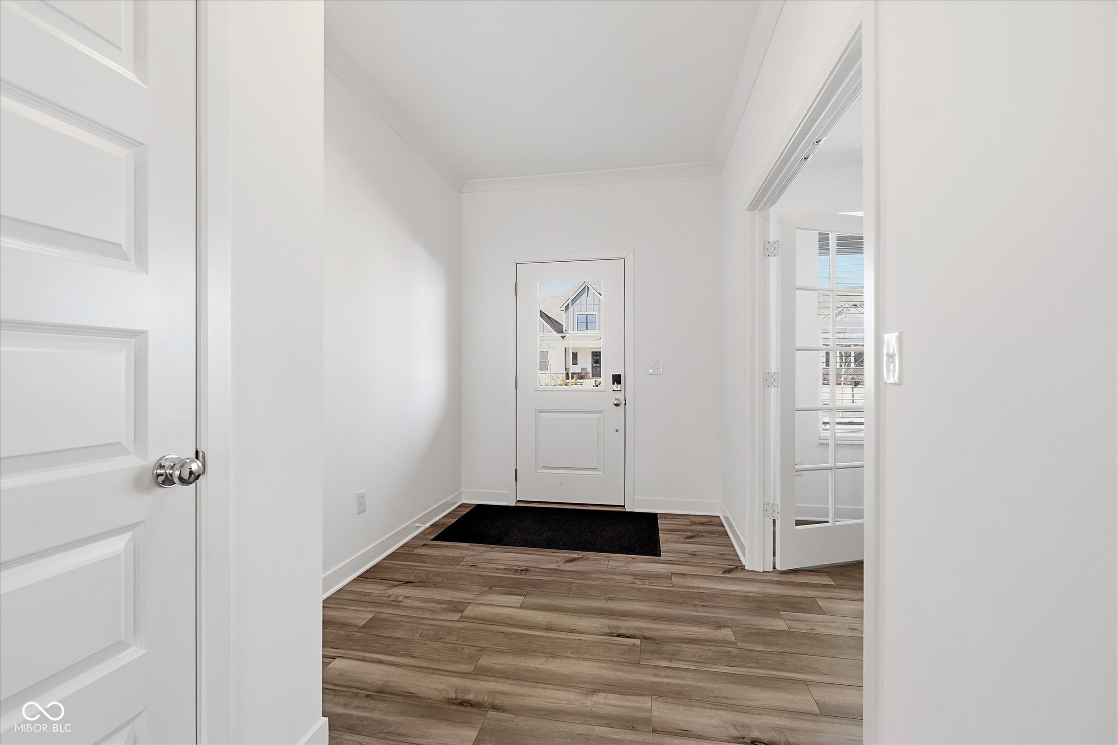 1424 Chatham Hills Boulevard