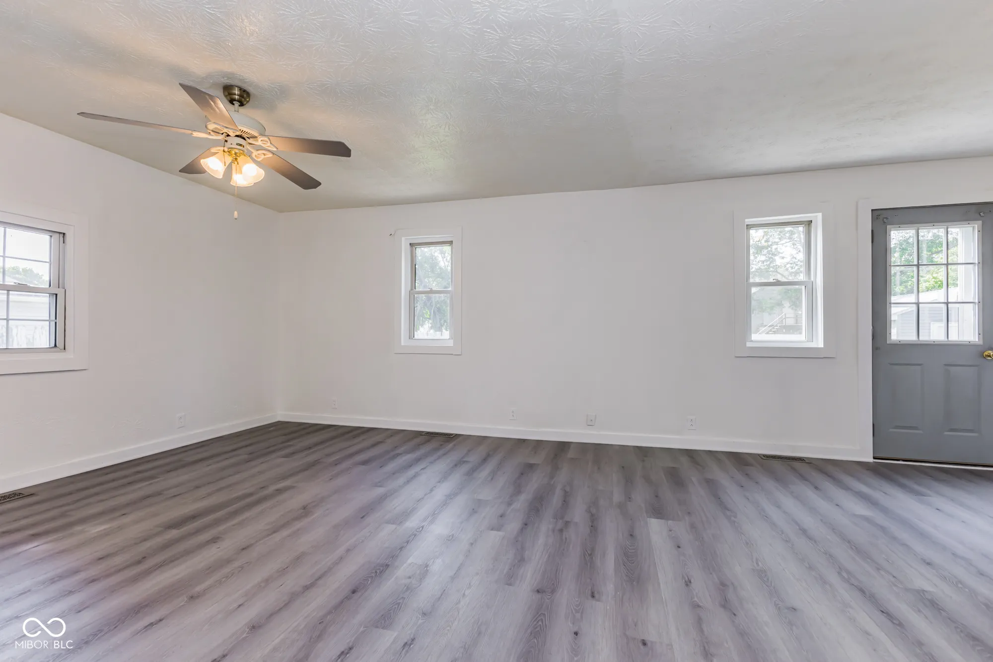 Muncie, Indiana 47302, United States, 2 Bedrooms Bedrooms, ,1 BathroomBathrooms,Residential,Active,160452